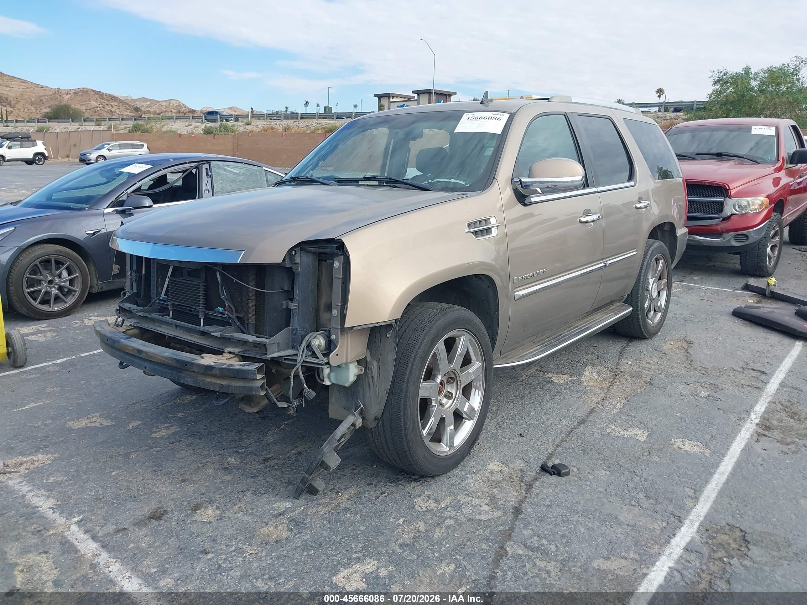 2007 Cadillac Escalade Beige vin: 1GYFK63897R365074