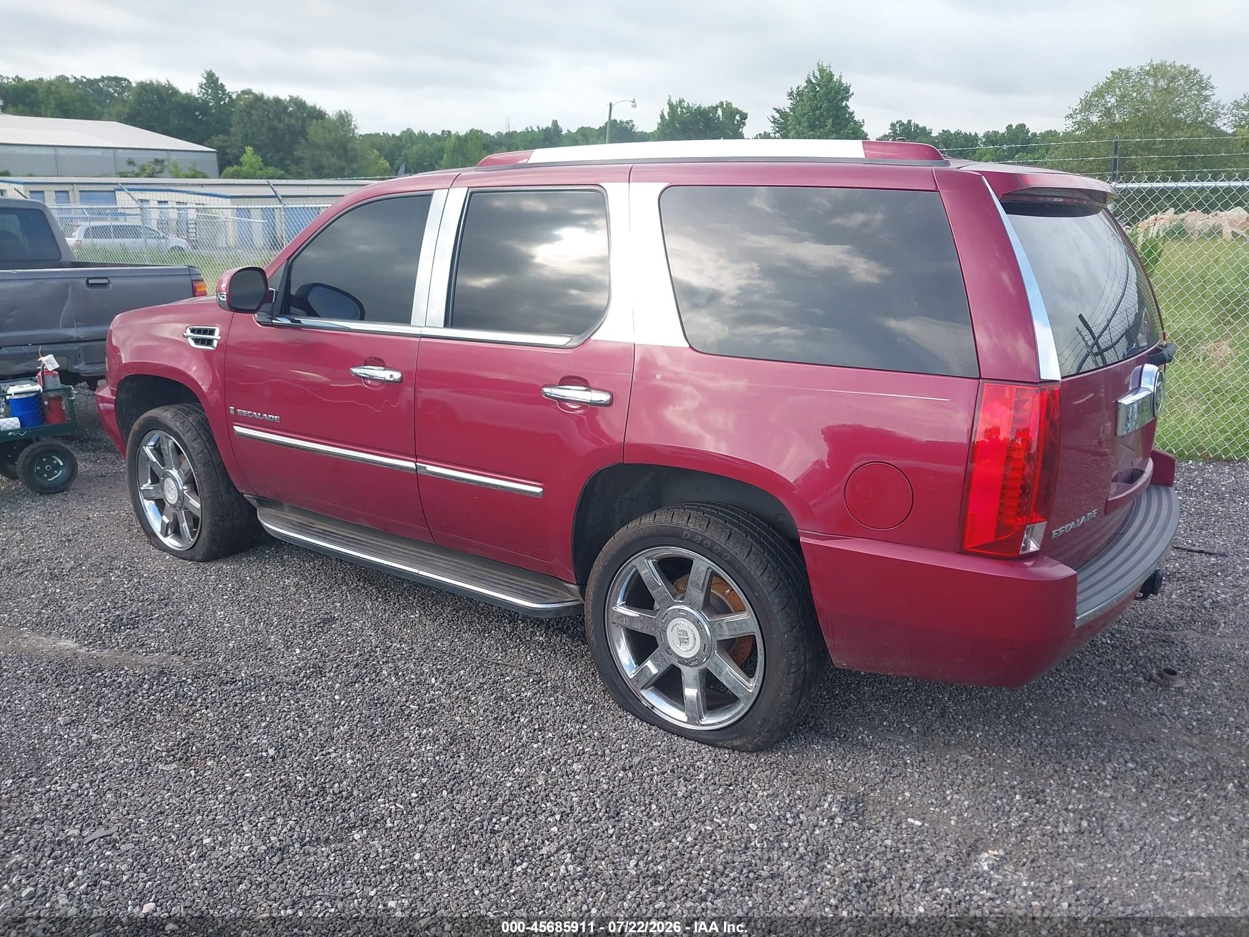 2007 Cadillac Escalade   Burgundy vin: 1GYFK638X7R298663