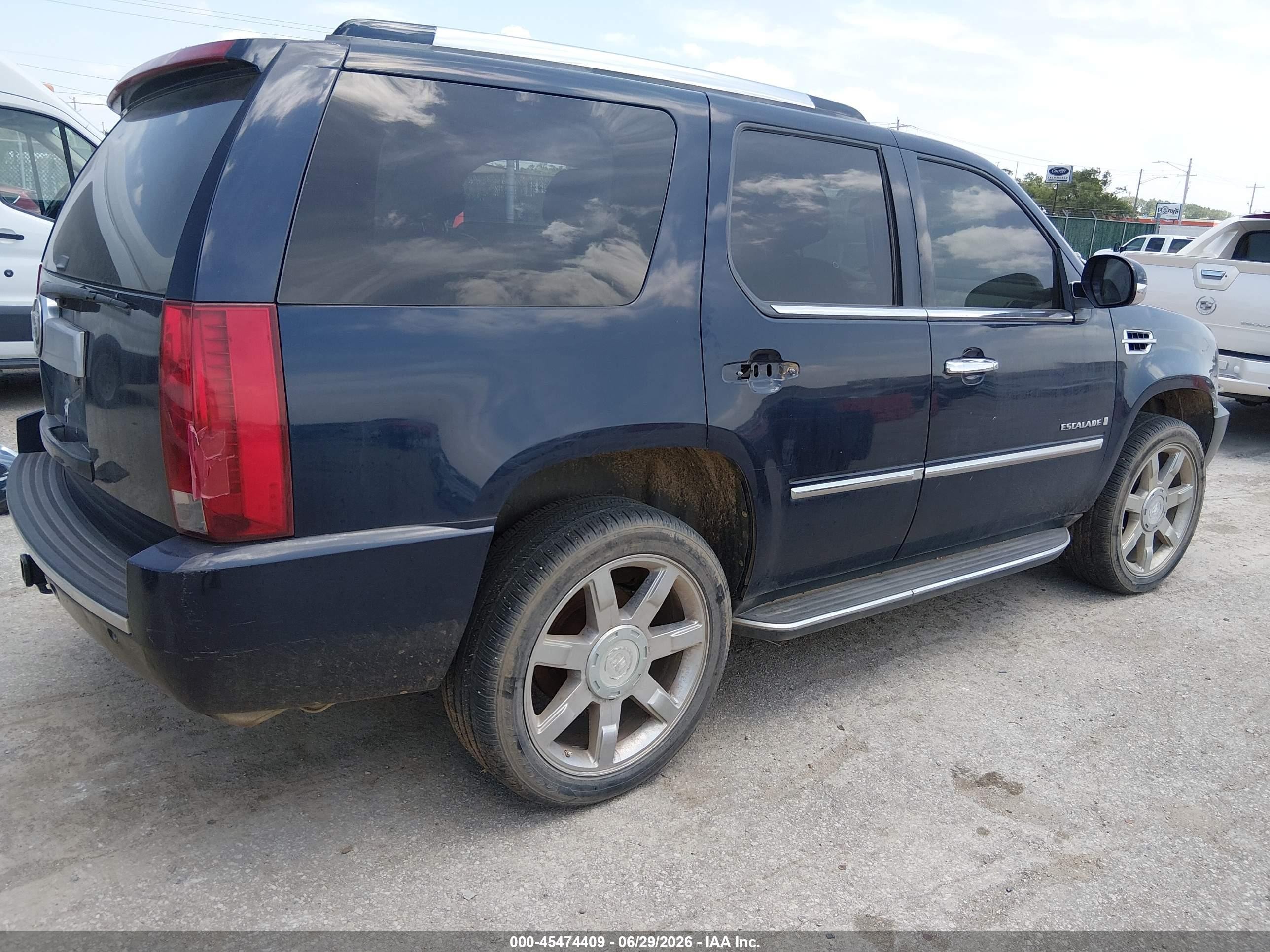 2007 Cadillac Escalade   Черный vin: 1GYFK638X7R347439