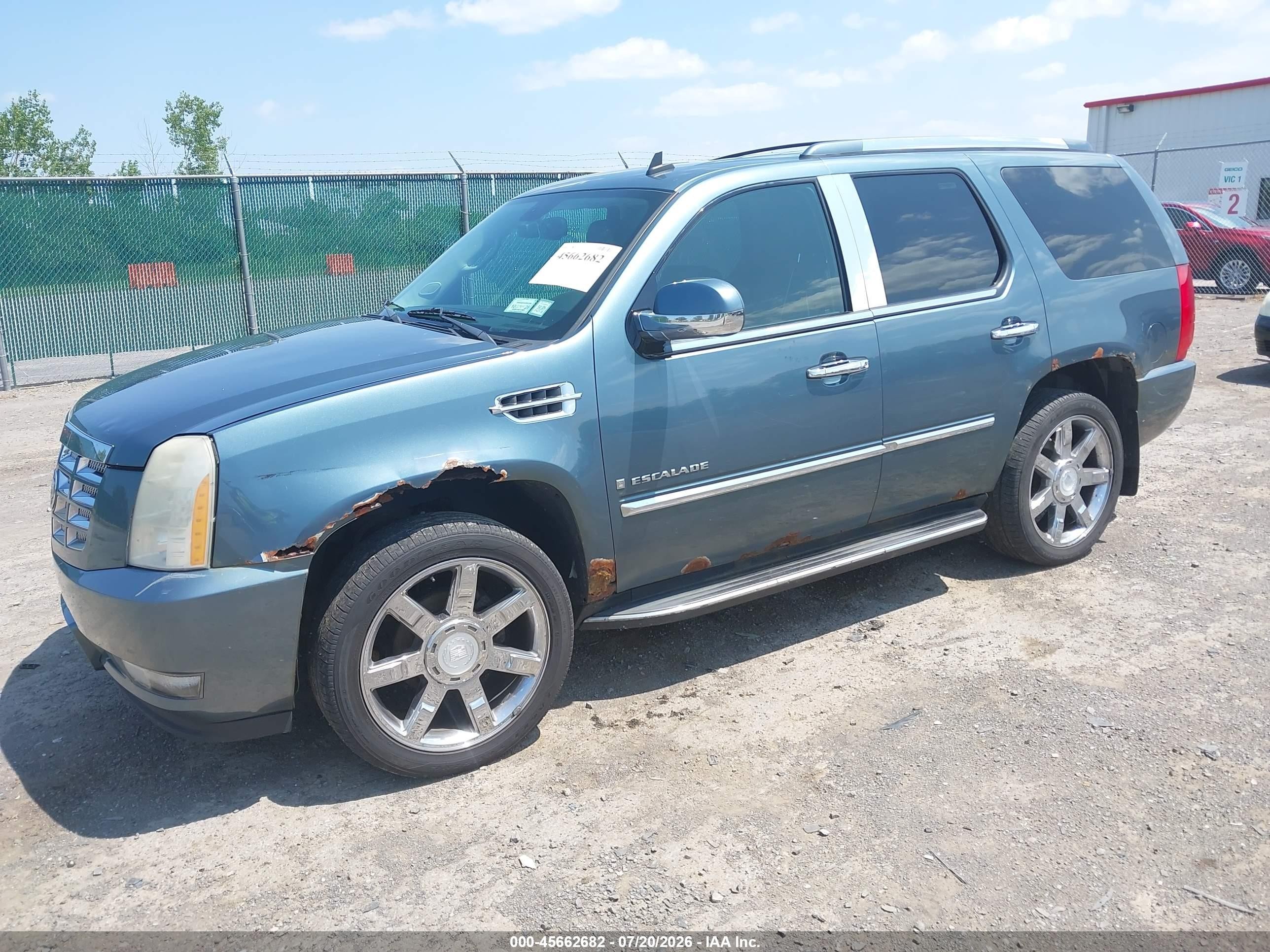 2008 Cadillac Escalade   Синий vin: 1GYFK638X8R263154