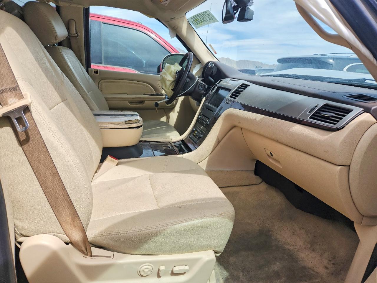 2007 Cadillac Escalade Esv Gold vin: 1GYFK66817R242610