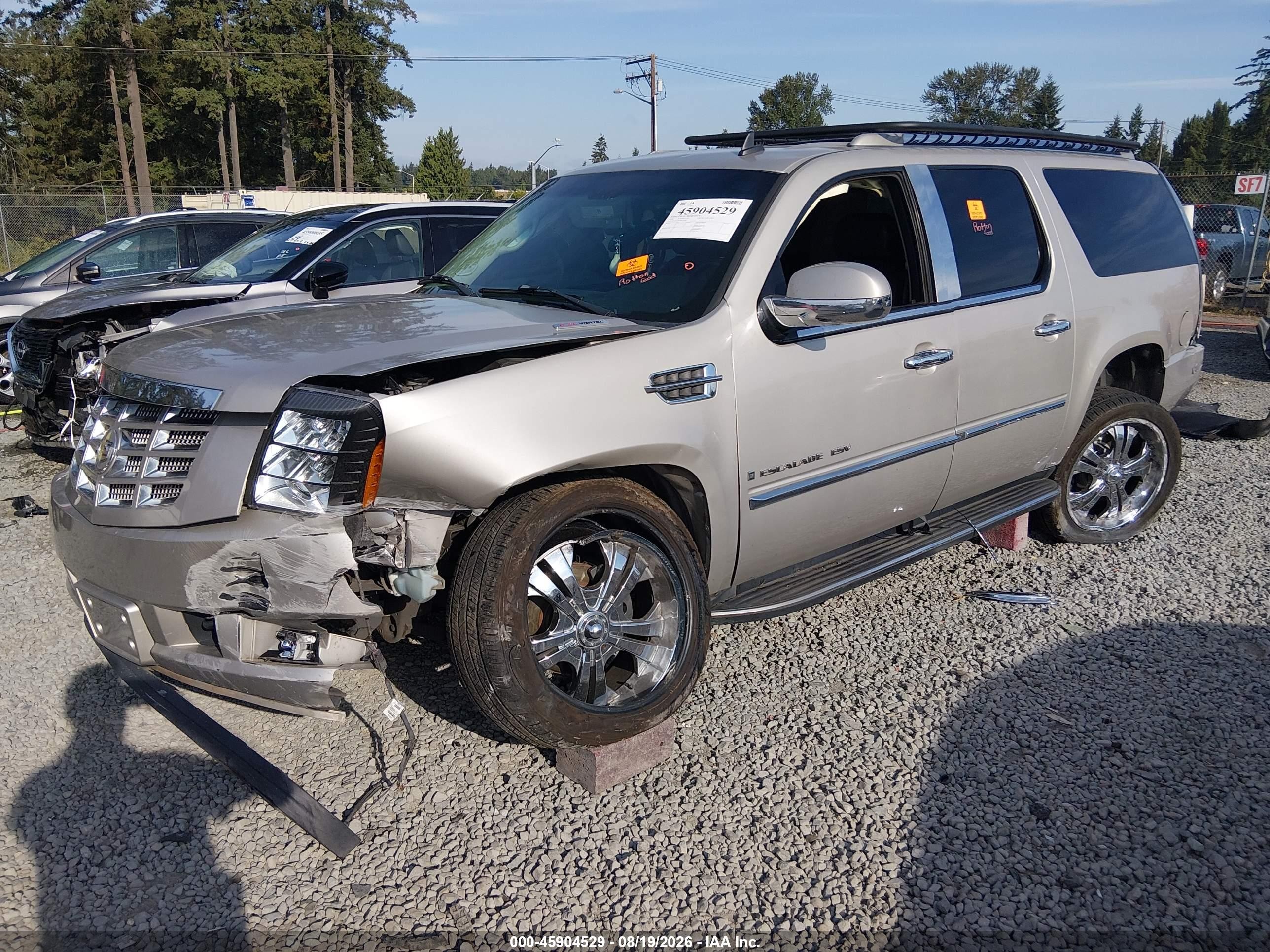 2008 Cadillac Escalade Esv   Gold vin: 1GYFK66818R155601