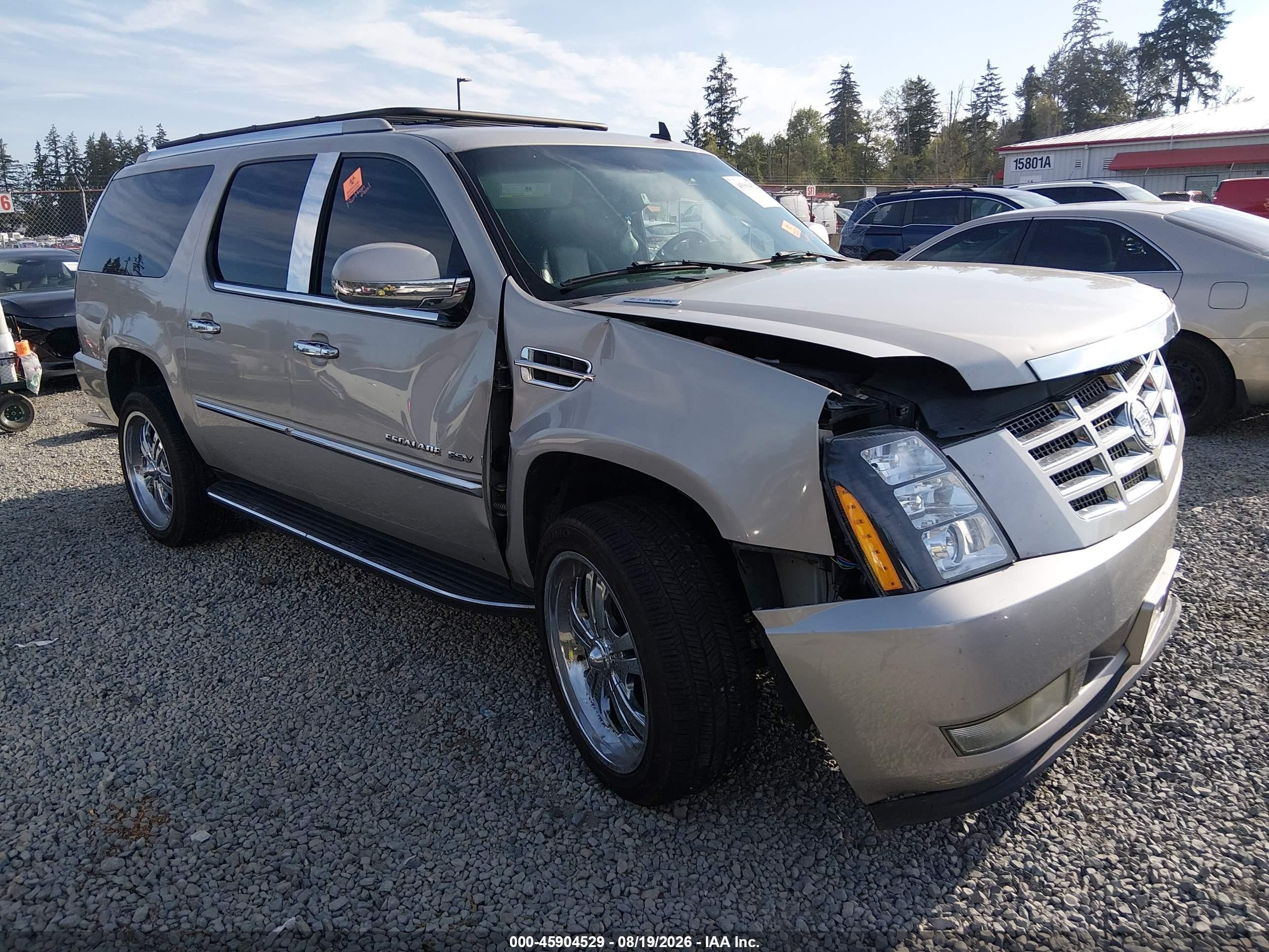 2008 Cadillac Escalade Esv   Gold vin: 1GYFK66818R155601