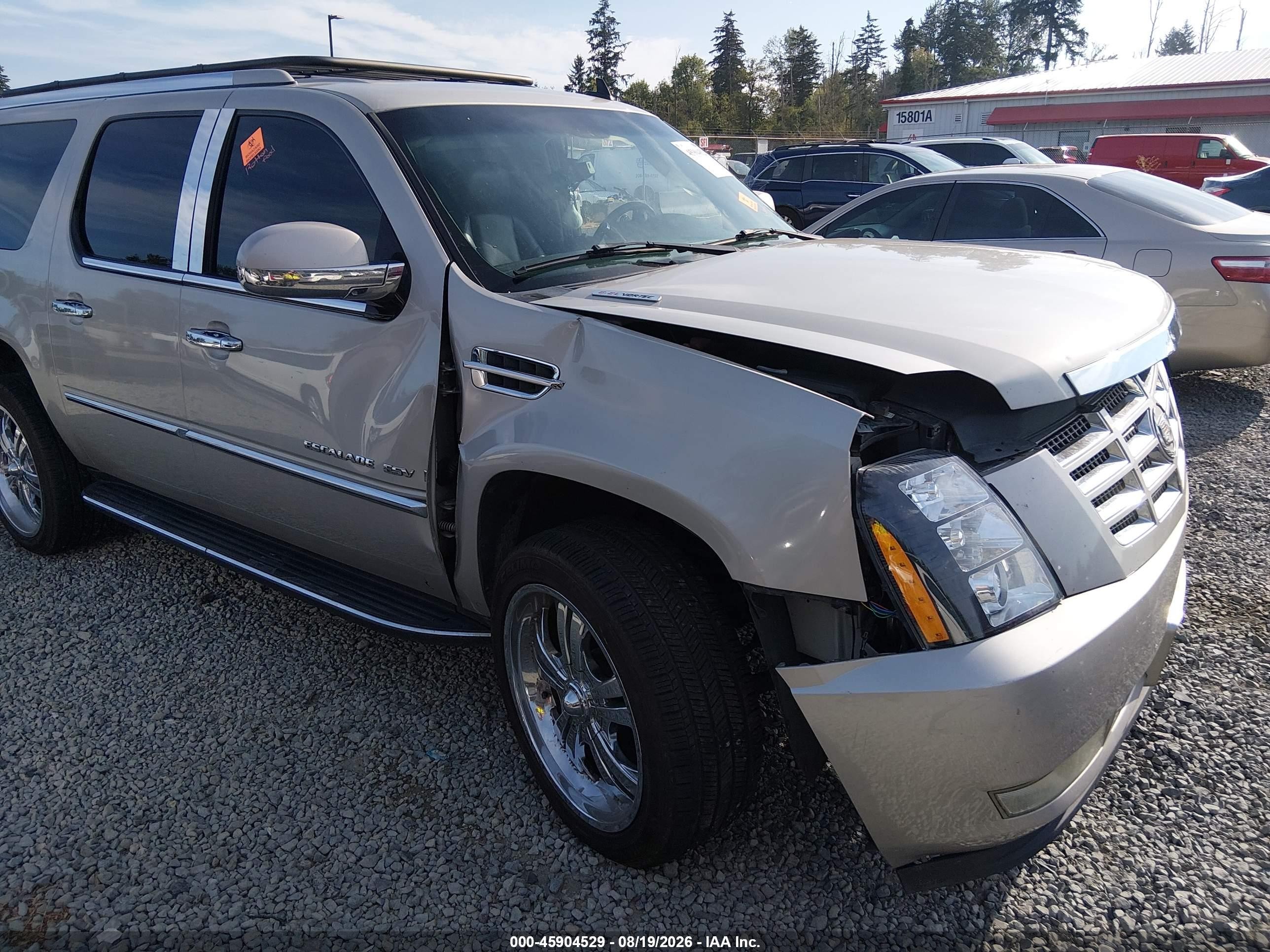 2008 Cadillac Escalade Esv   Gold vin: 1GYFK66818R155601