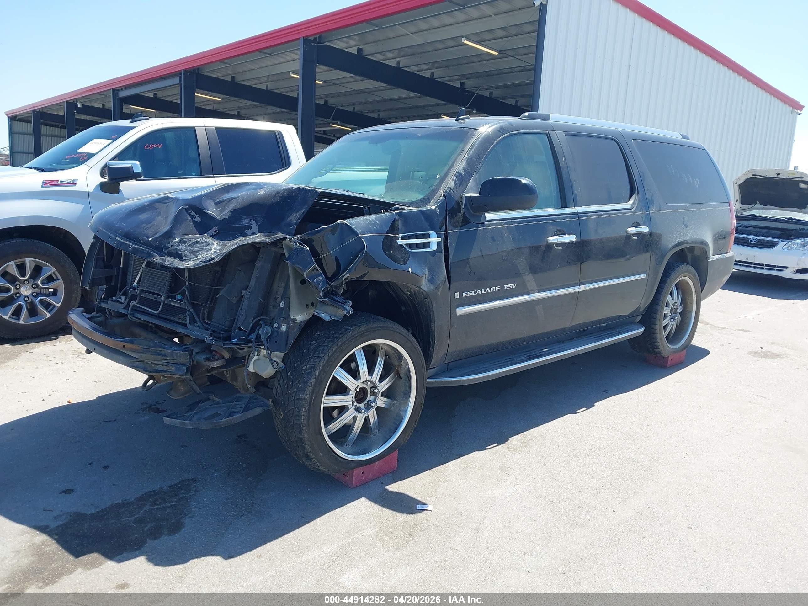 2007 Cadillac Escalade Esv Standard Черный vin: 1GYFK66827R321851