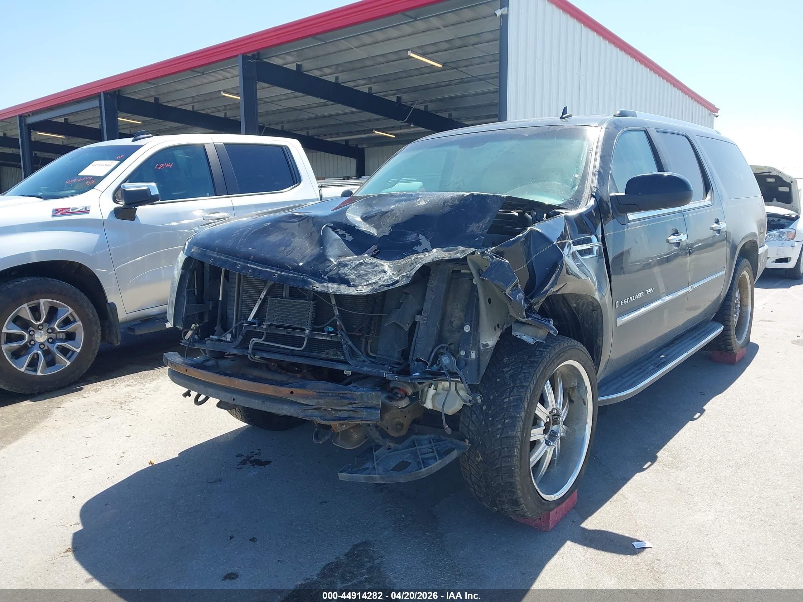 2007 Cadillac Escalade Esv Standard Черный vin: 1GYFK66827R321851