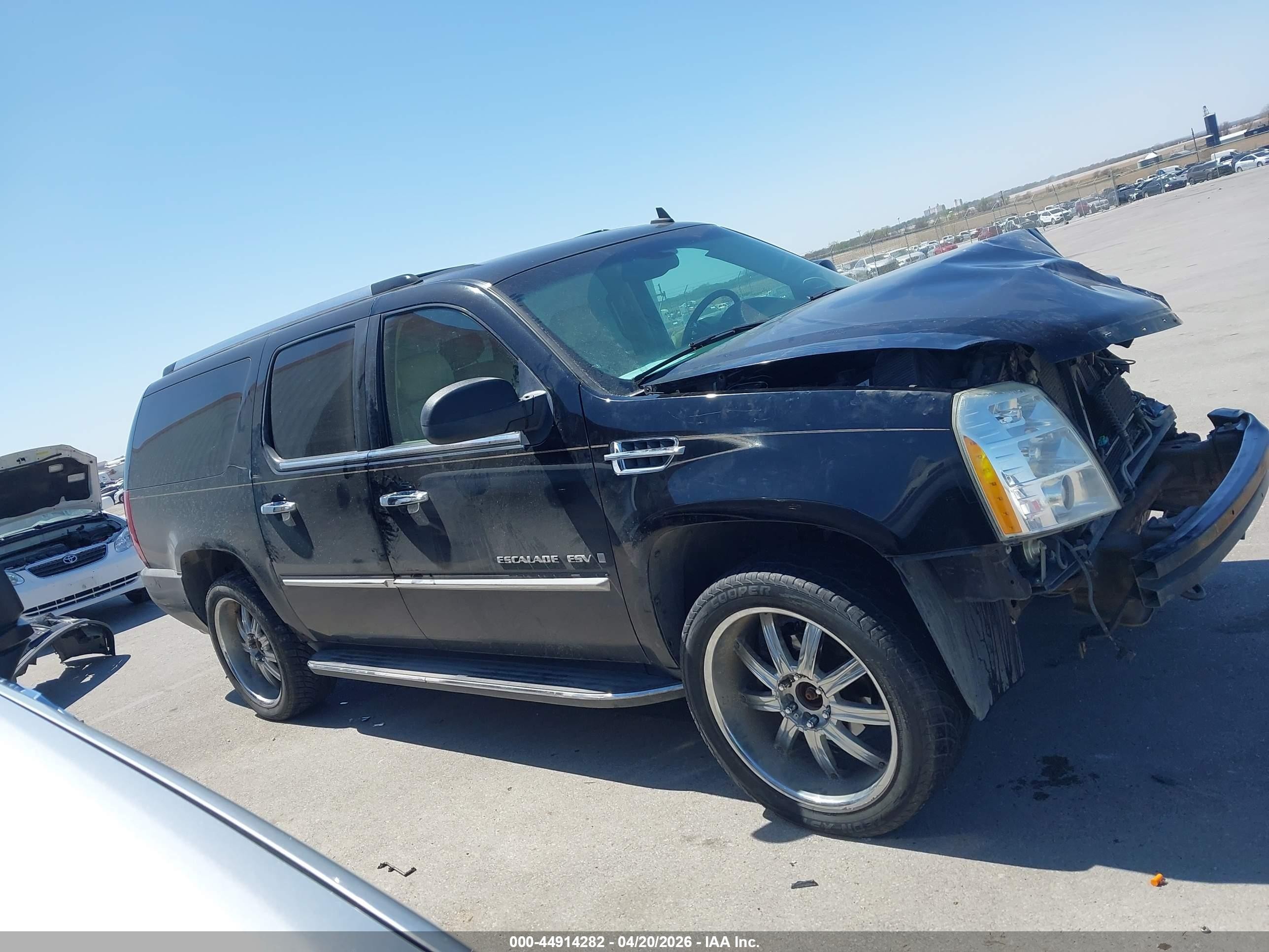 2007 Cadillac Escalade Esv Standard Черный vin: 1GYFK66827R321851