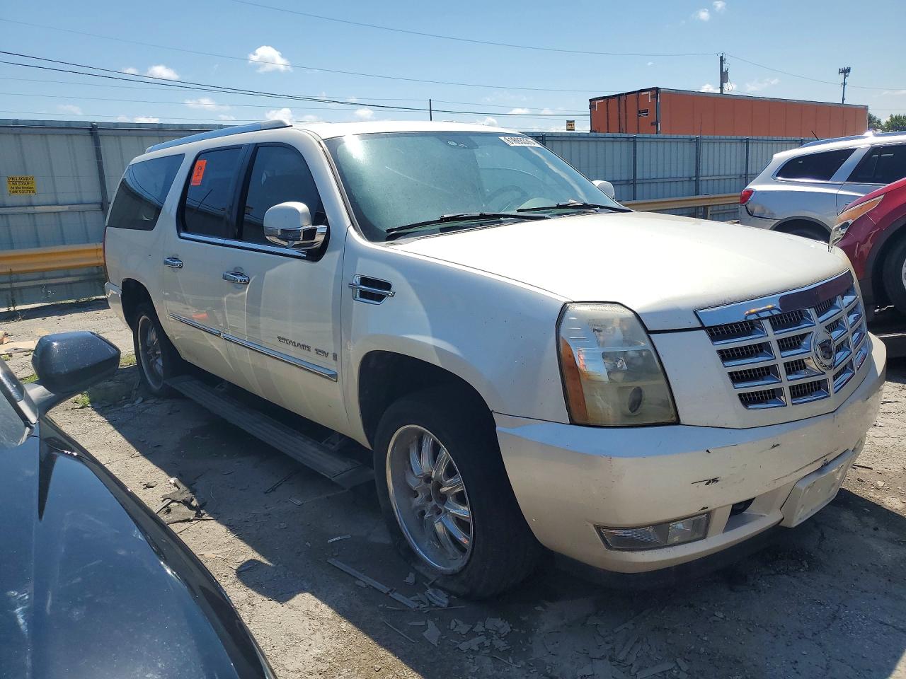 2008 Cadillac Escalade Esv White vin: 1GYFK66828R119061