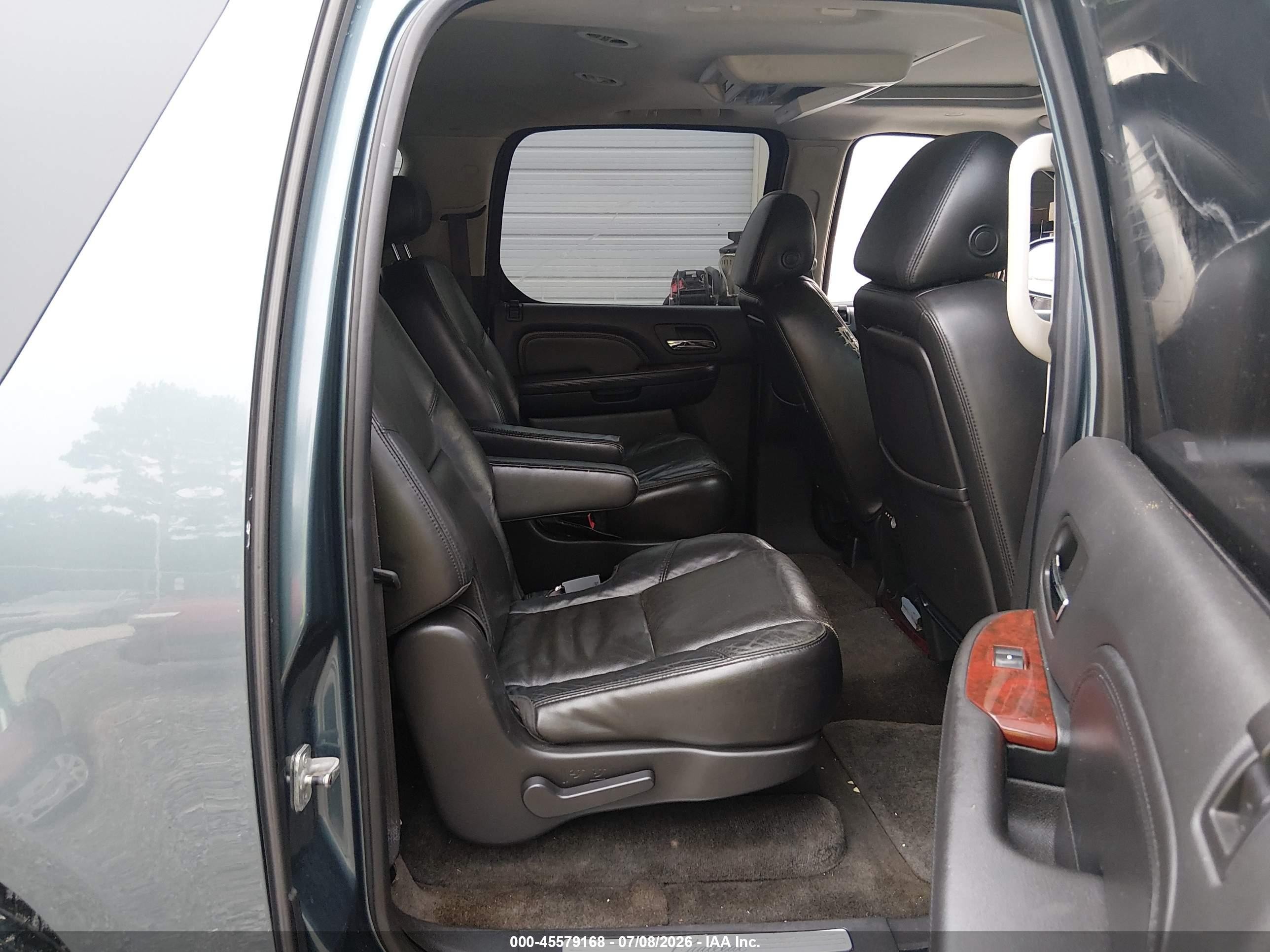 2008 Cadillac Escalade Esv   Gray vin: 1GYFK66828R189014