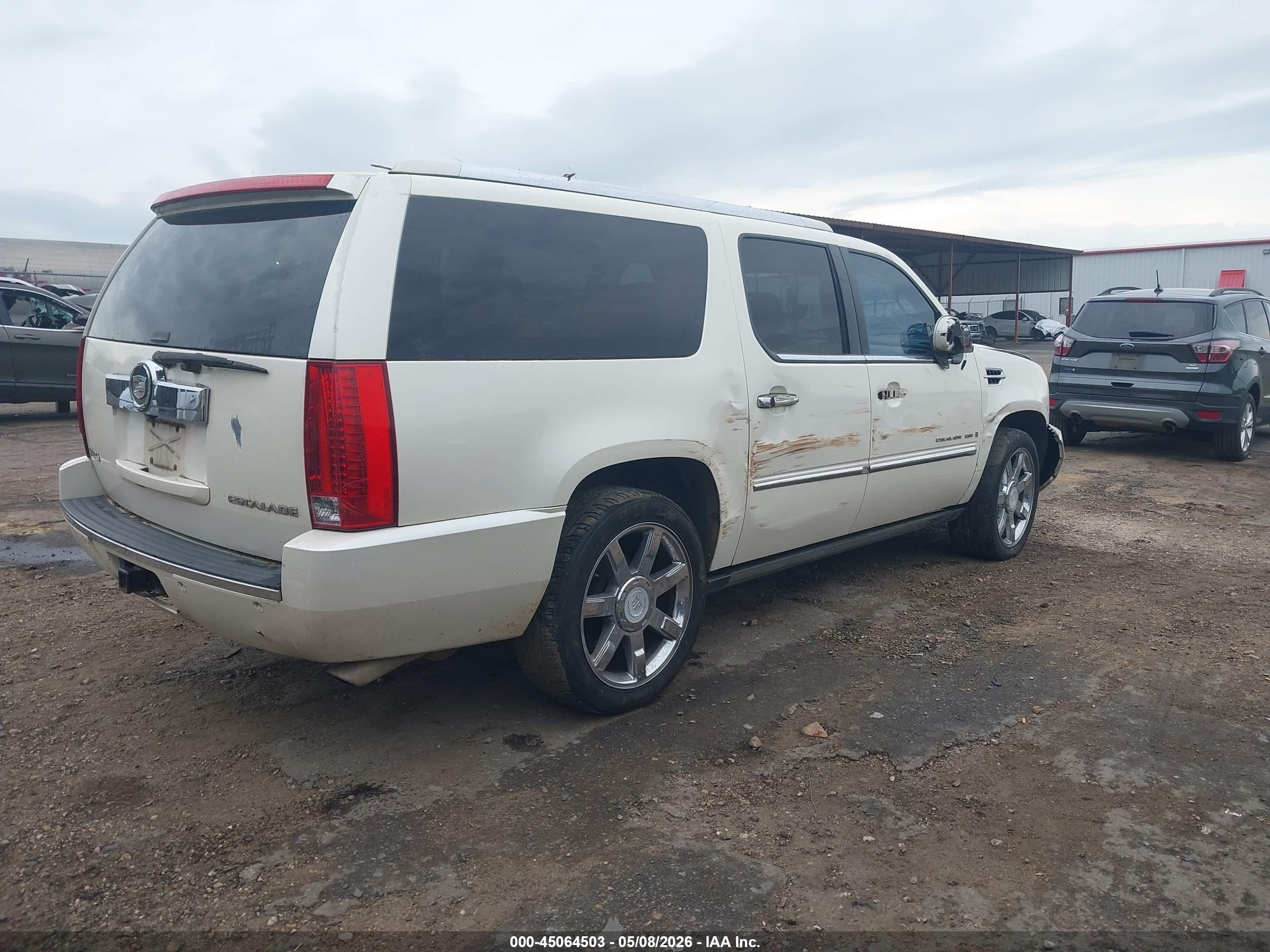 2008 Cadillac Escalade Esv Standard White vin: 1GYFK66828R263290