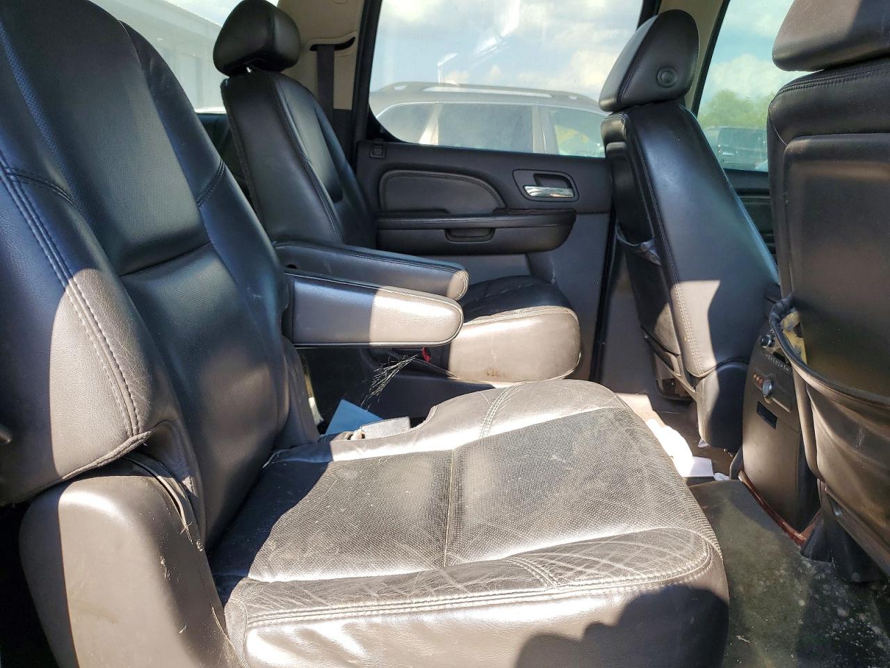 2007 Cadillac Escalade Esv Black vin: 1GYFK66837R387938