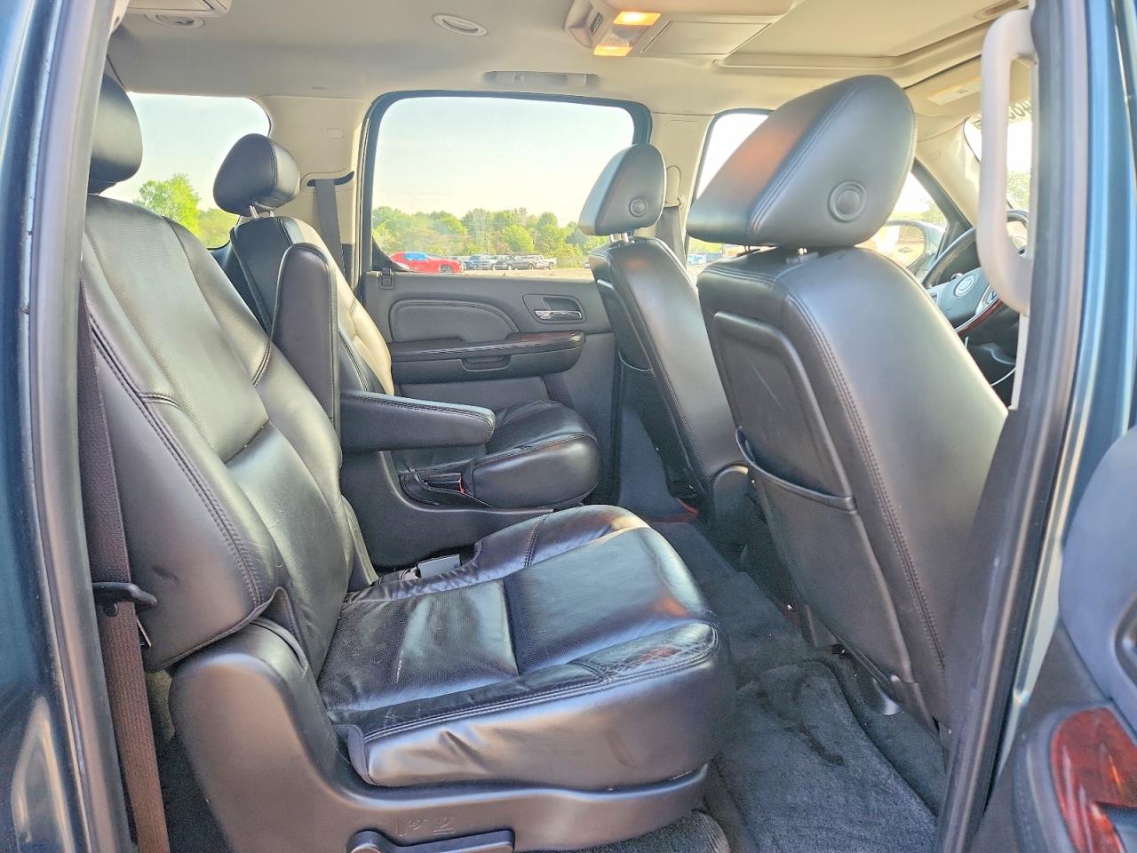 2008 Cadillac Escalade Esv Blue vin: 1GYFK66848R167659