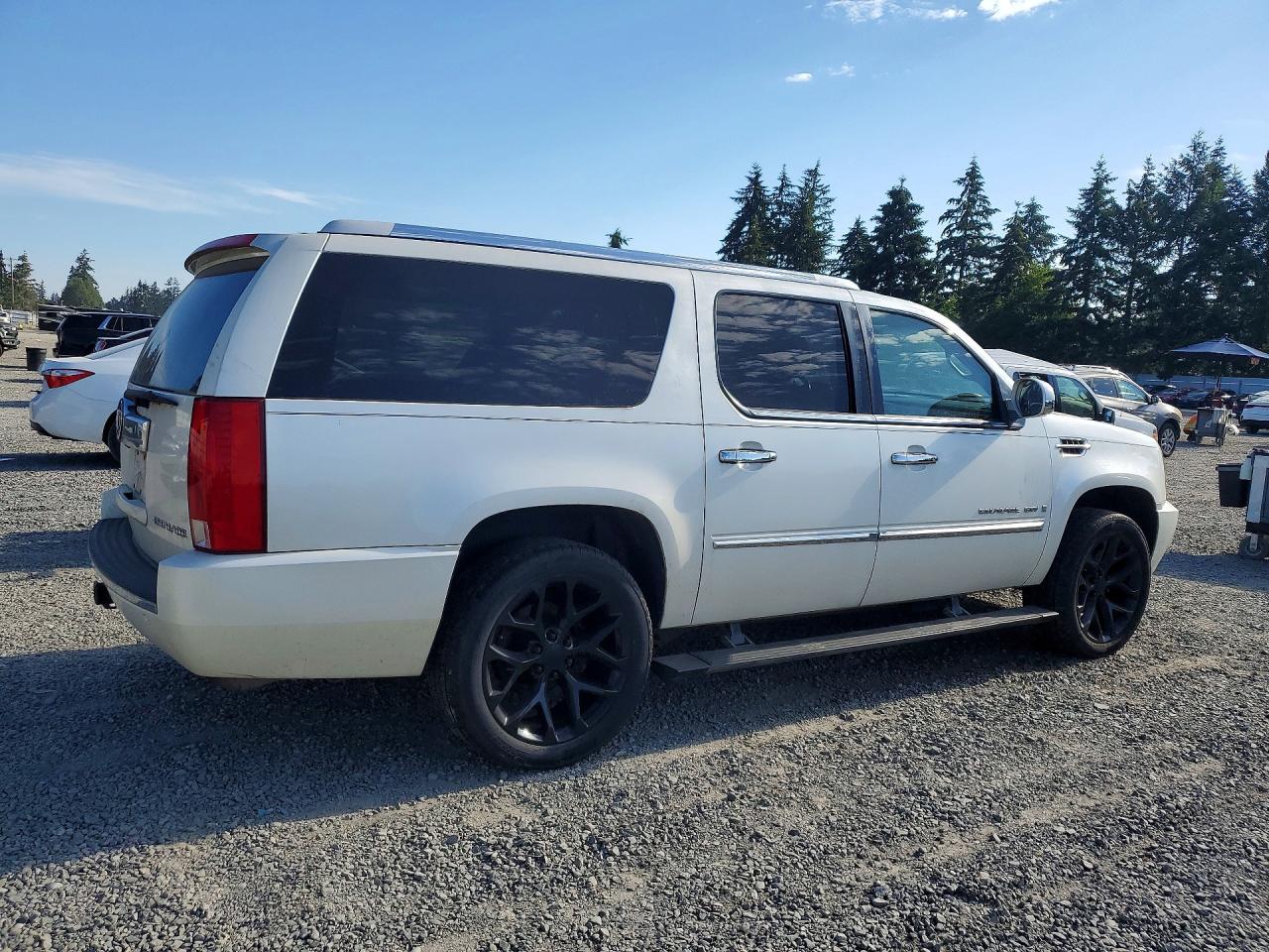 2008 Cadillac Escalade Esv White vin: 1GYFK66858R120558