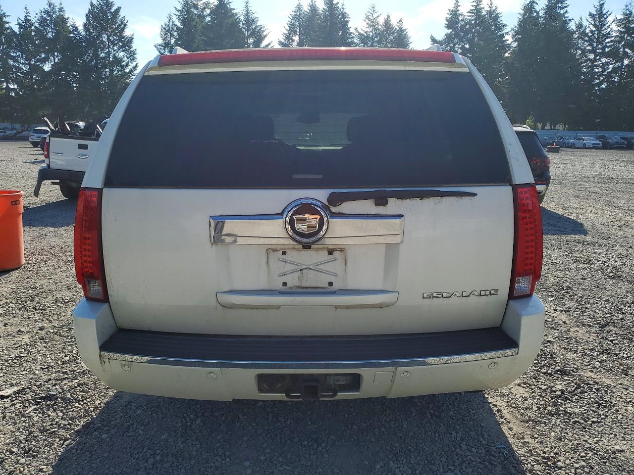 2008 Cadillac Escalade Esv White vin: 1GYFK66858R120558