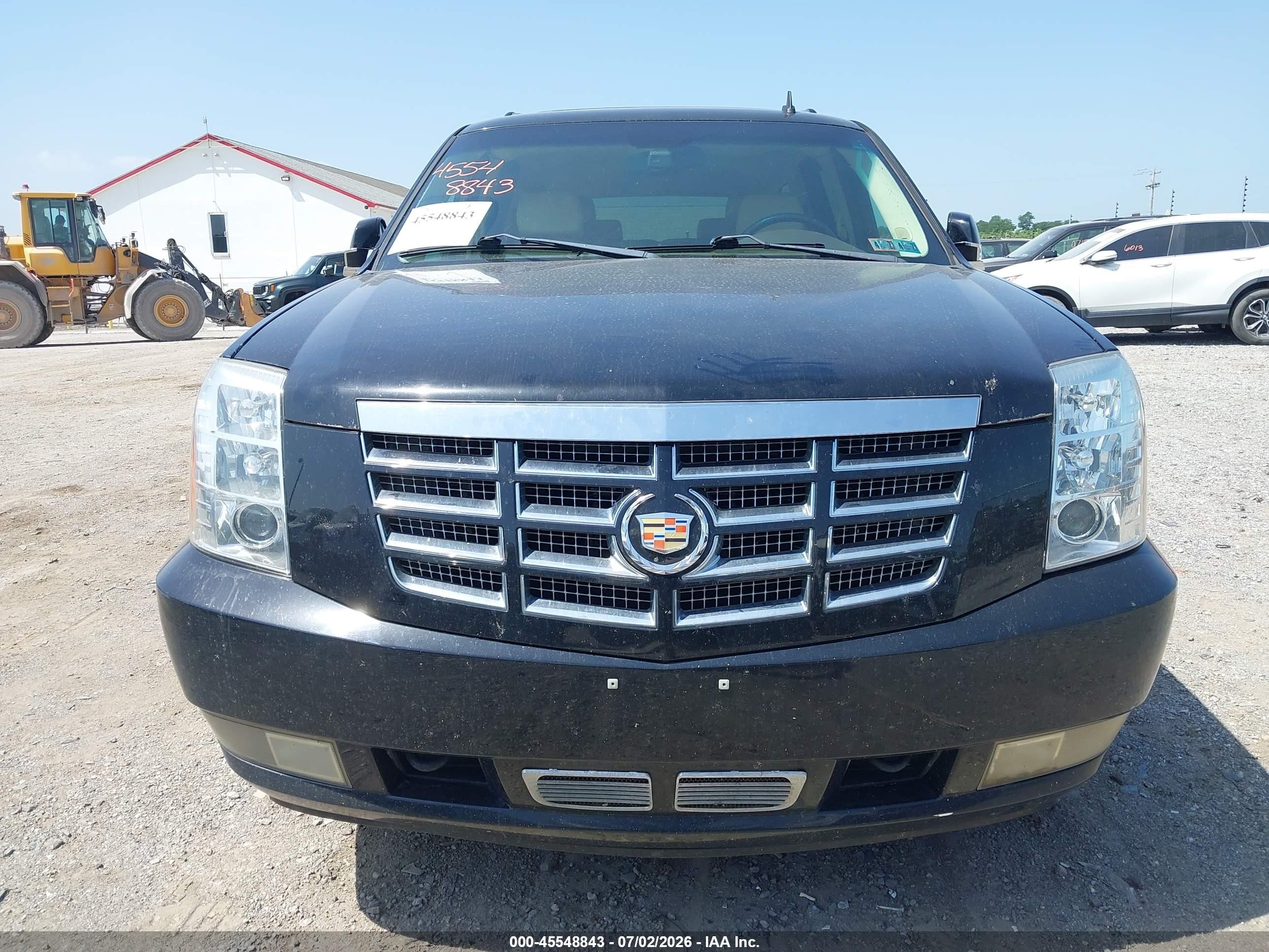 2008 Cadillac Escalade Esv   Black vin: 1GYFK66858R238058