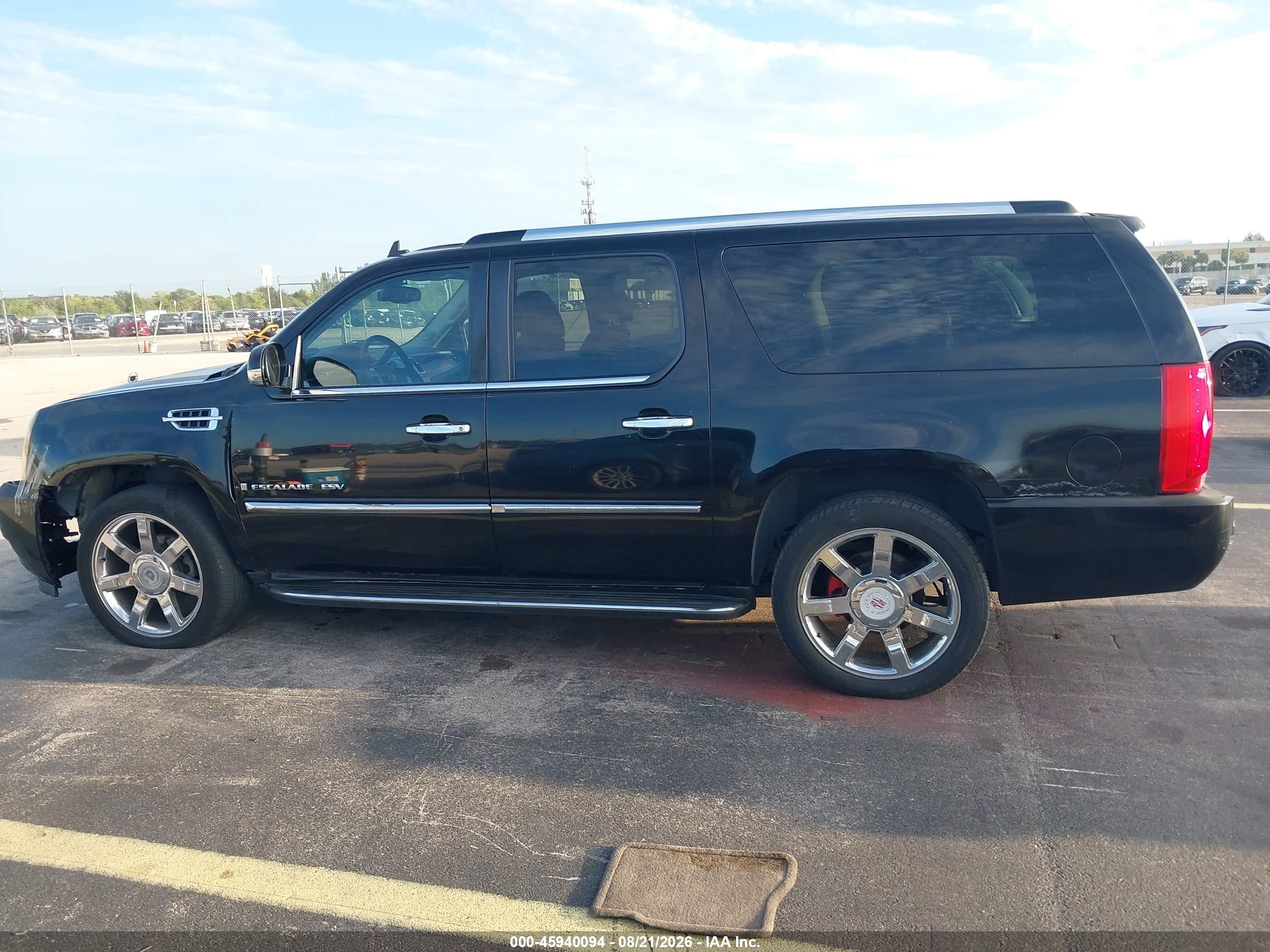 2008 Cadillac Escalade Esv   Black vin: 1GYFK66858R240568
