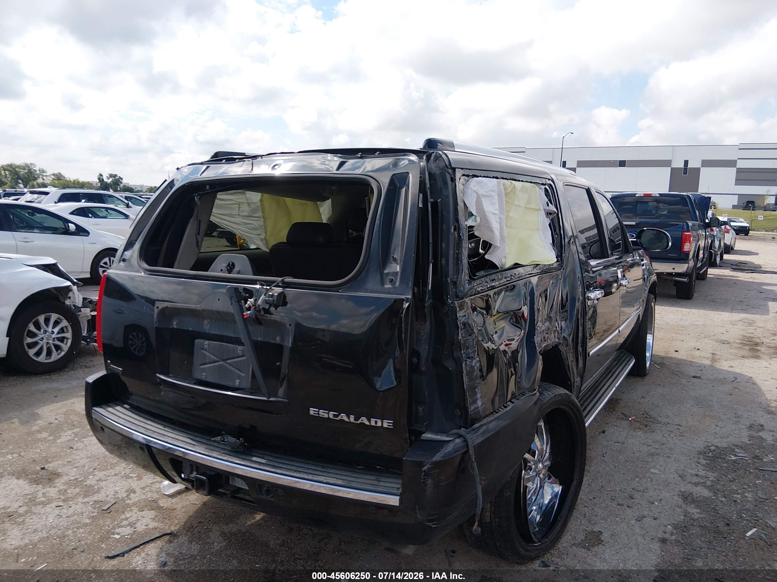 2008 Cadillac Escalade Esv   Black vin: 1GYFK66868R102764