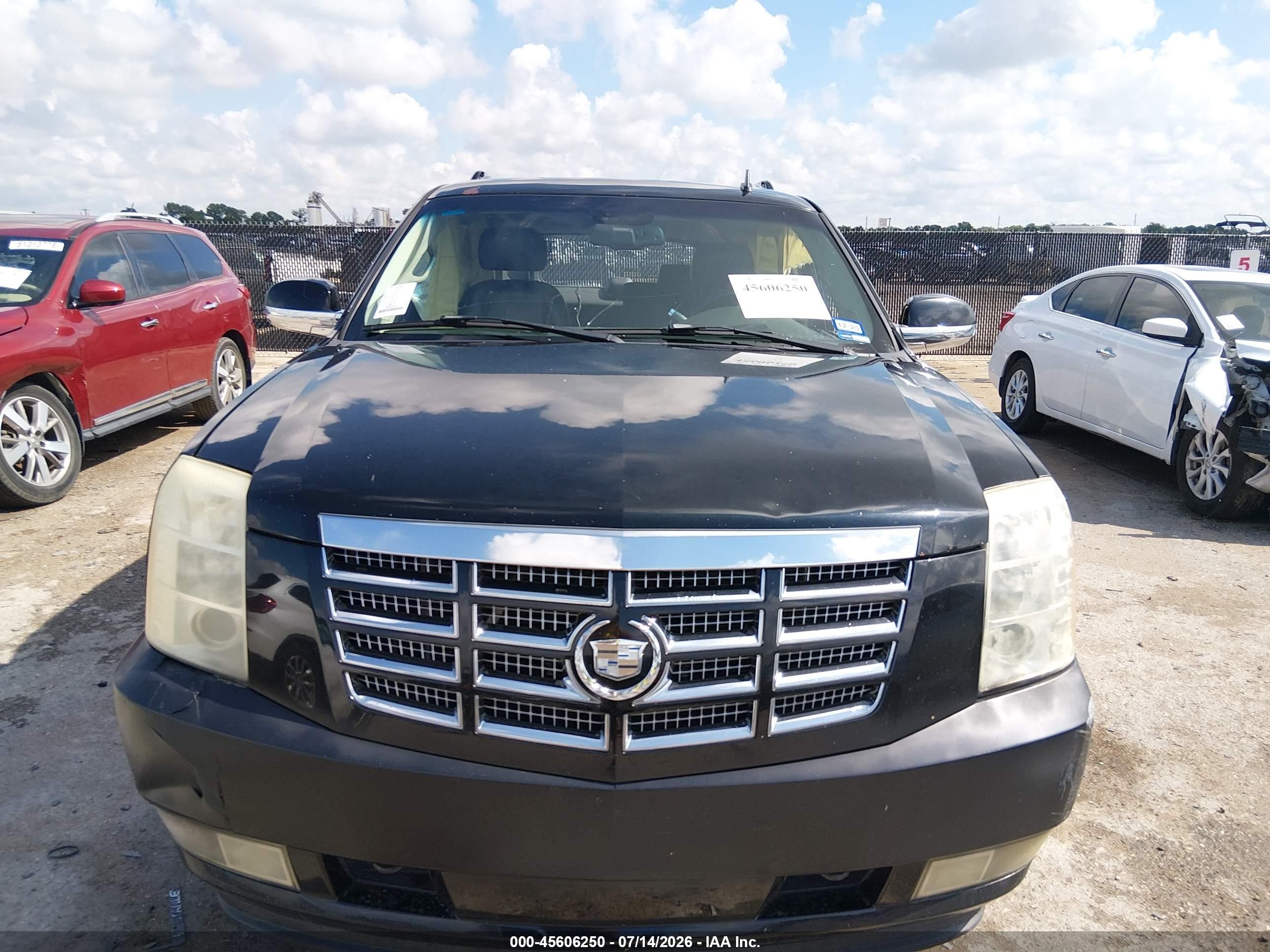 2008 Cadillac Escalade Esv   Black vin: 1GYFK66868R102764