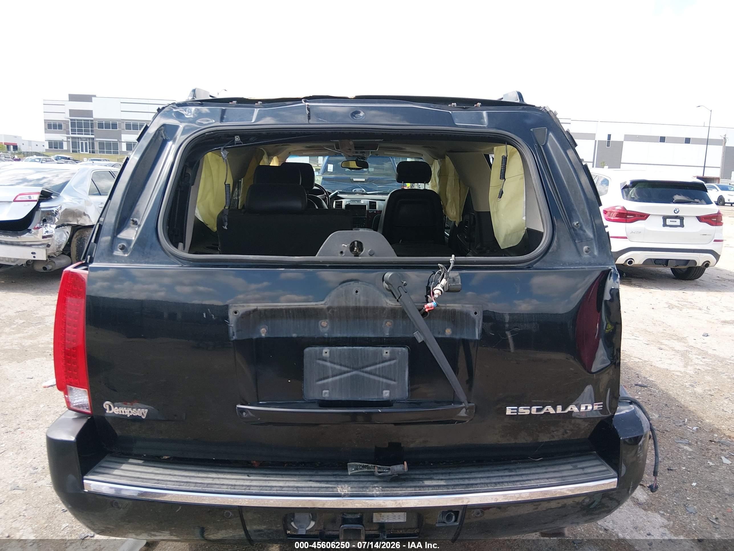 2008 Cadillac Escalade Esv   Black vin: 1GYFK66868R102764