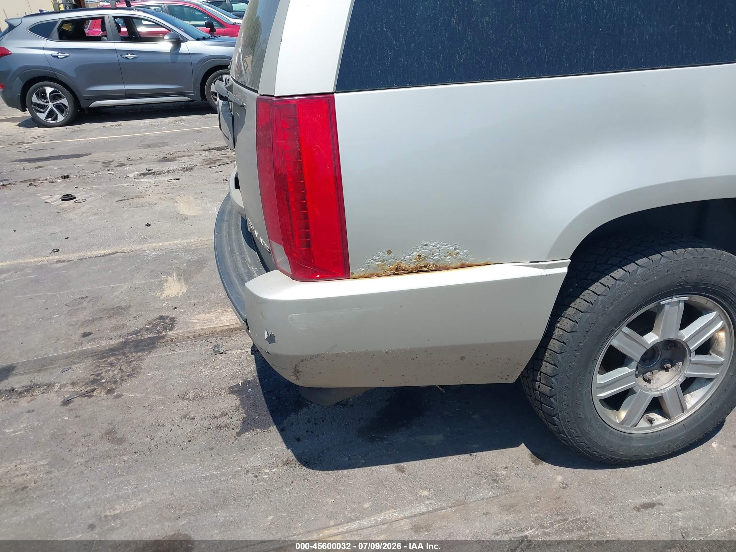2007 Cadillac Escalade Esv Standard Gold vin: 1GYFK66887R429407