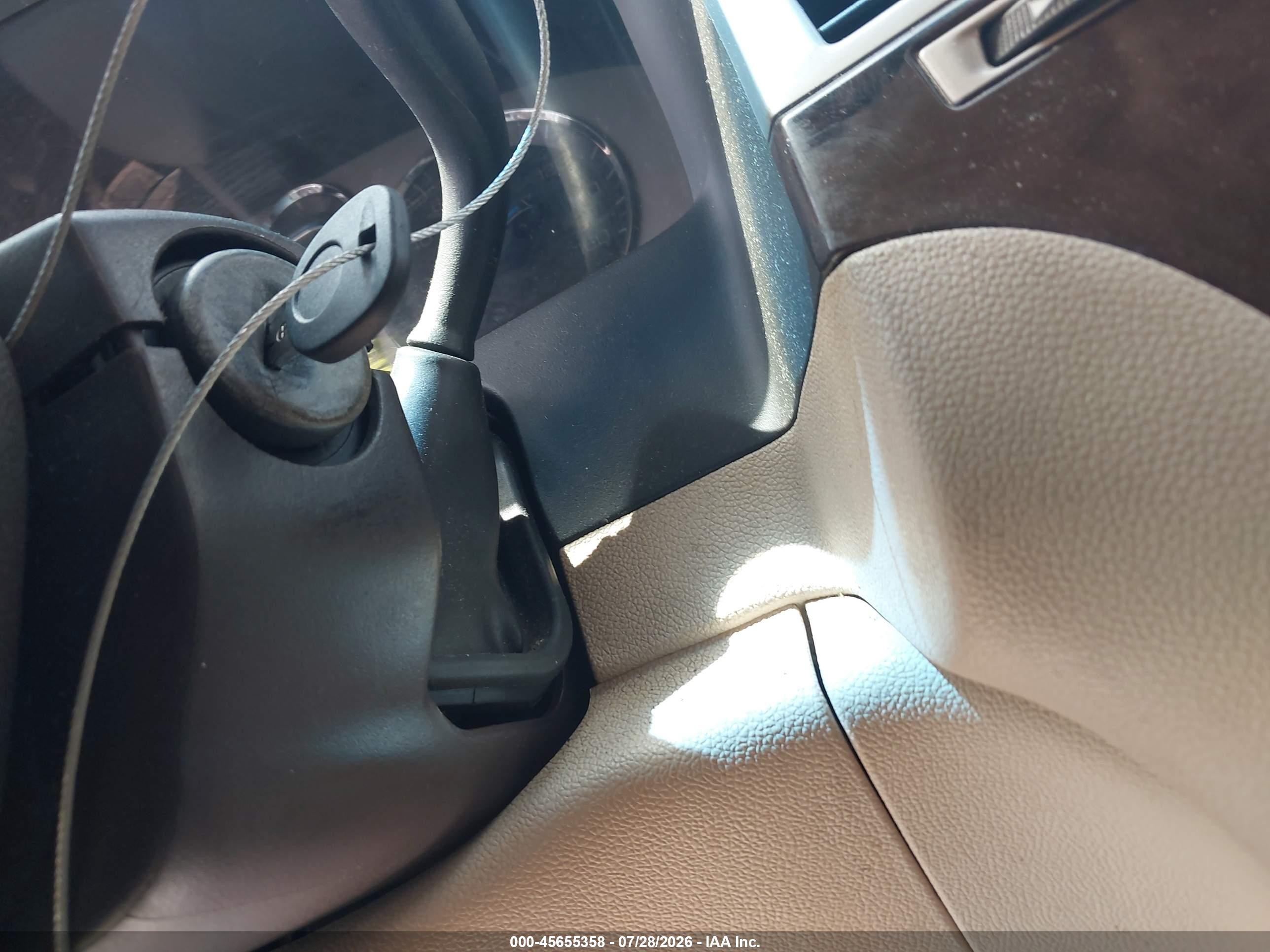 2008 Cadillac Escalade Esv   Black vin: 1GYFK66898R234496
