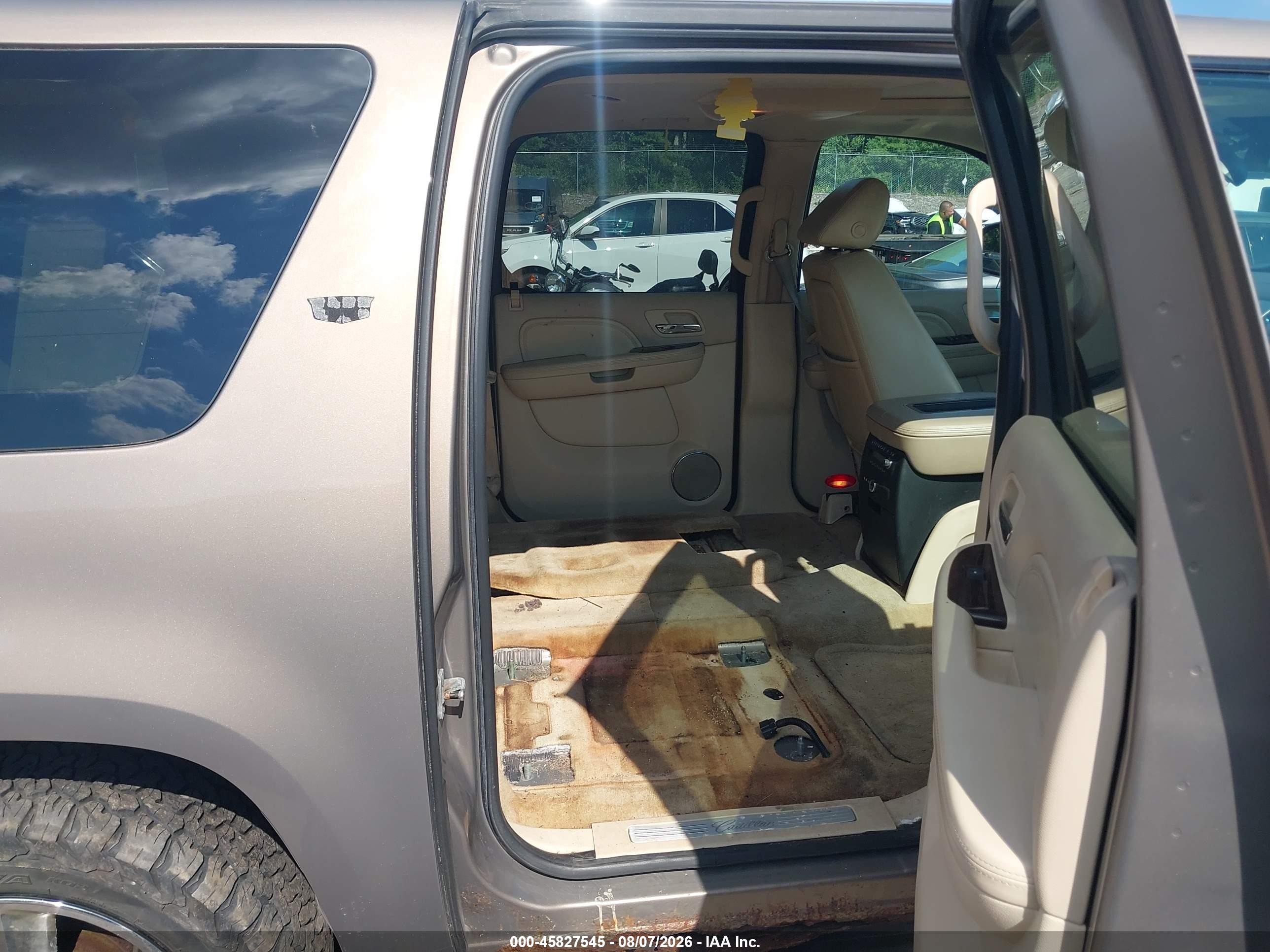 2007 Cadillac Escalade Esv Standard Tan vin: 1GYFK668X7R252262