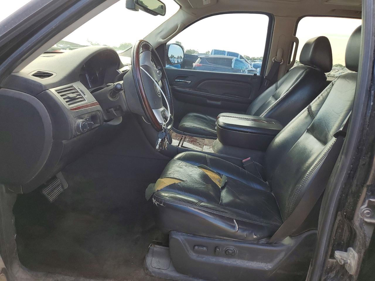 2007 Cadillac Escalade Esv Black vin: 1GYFK668X7R356508
