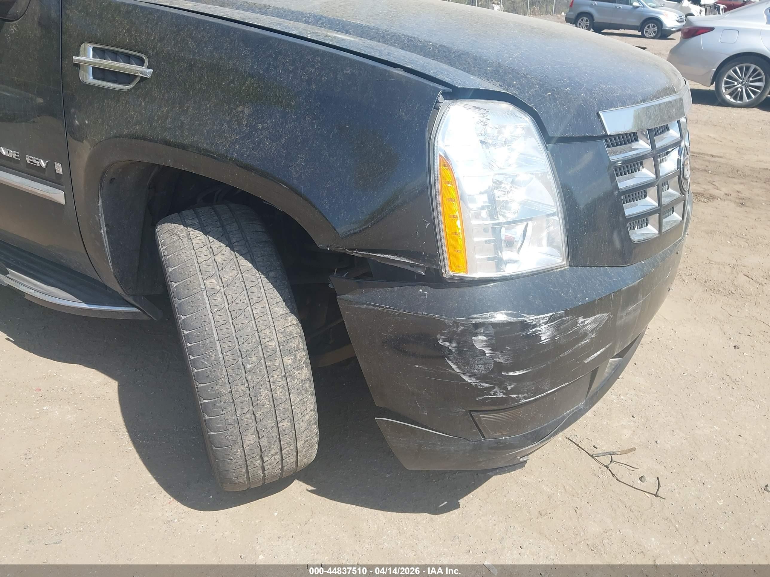 2008 Cadillac Escalade Esv Standard Черный vin: 1GYFK668X8R130261
