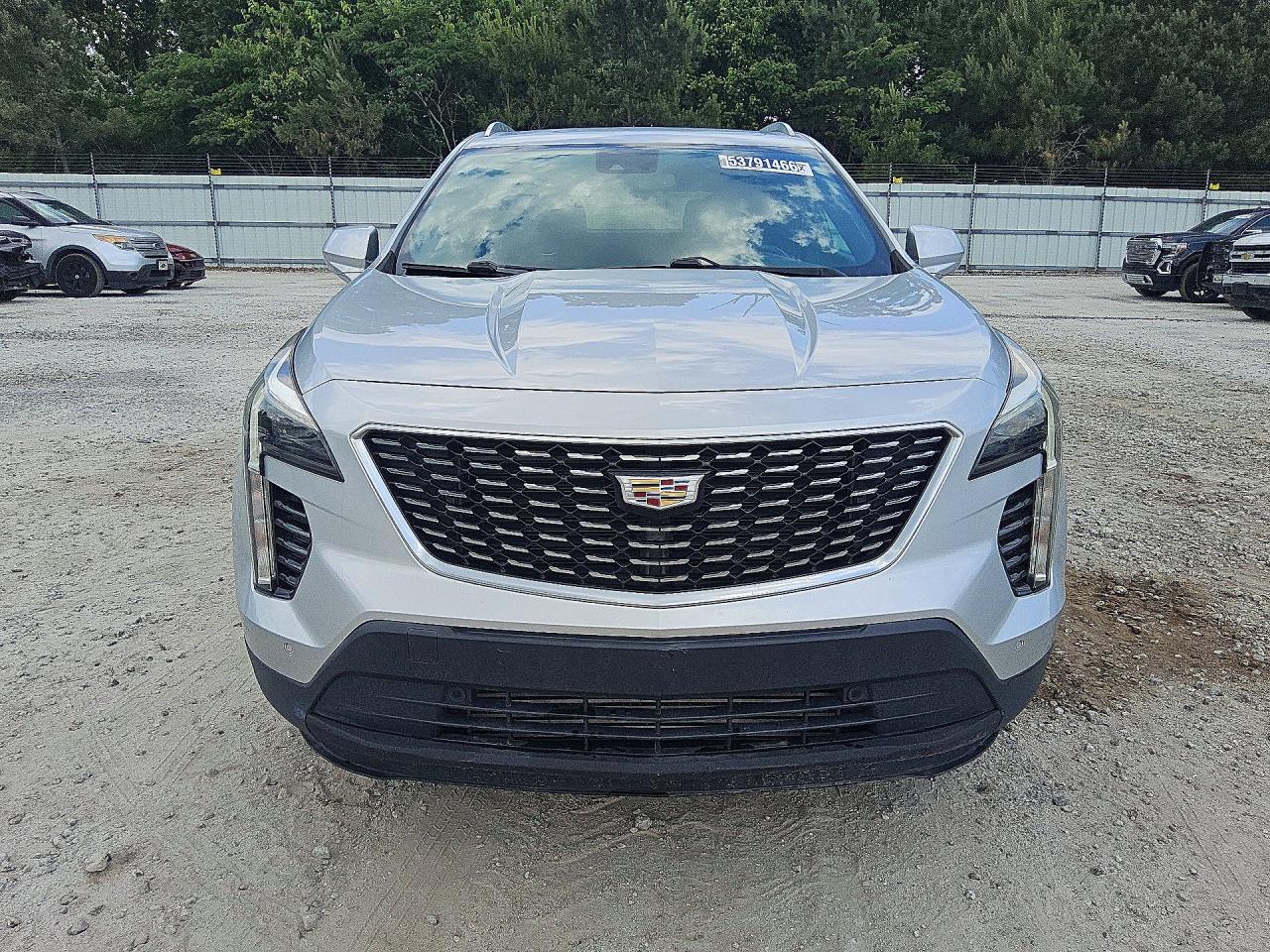 2020 Cadillac Xt4 Premium Luxury Серебряный vin: 1GYFZCR40LF123364