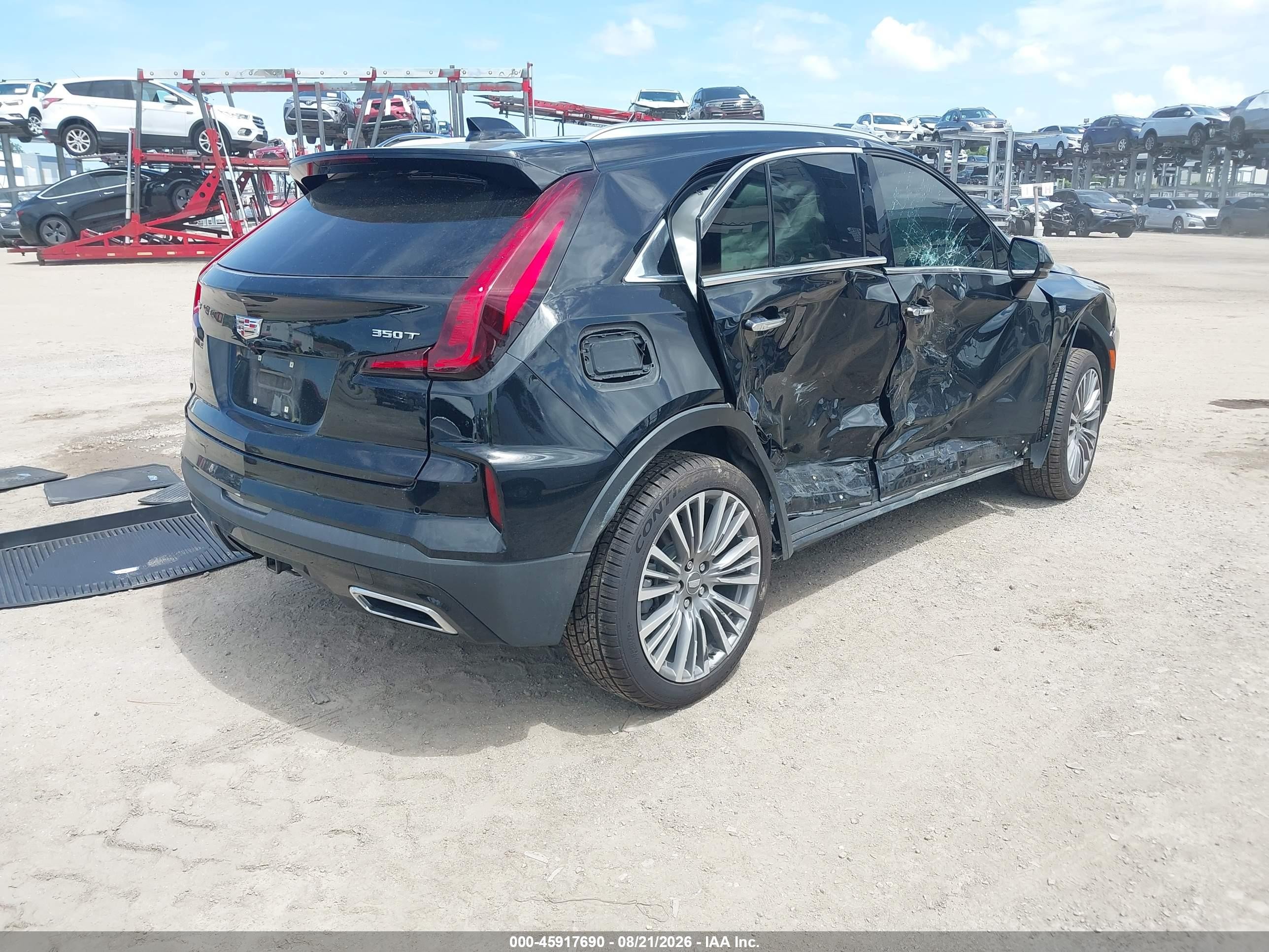 2024 Cadillac Xt4 Fwd Premium Luxury Black vin: 1GYFZCR49RF101419