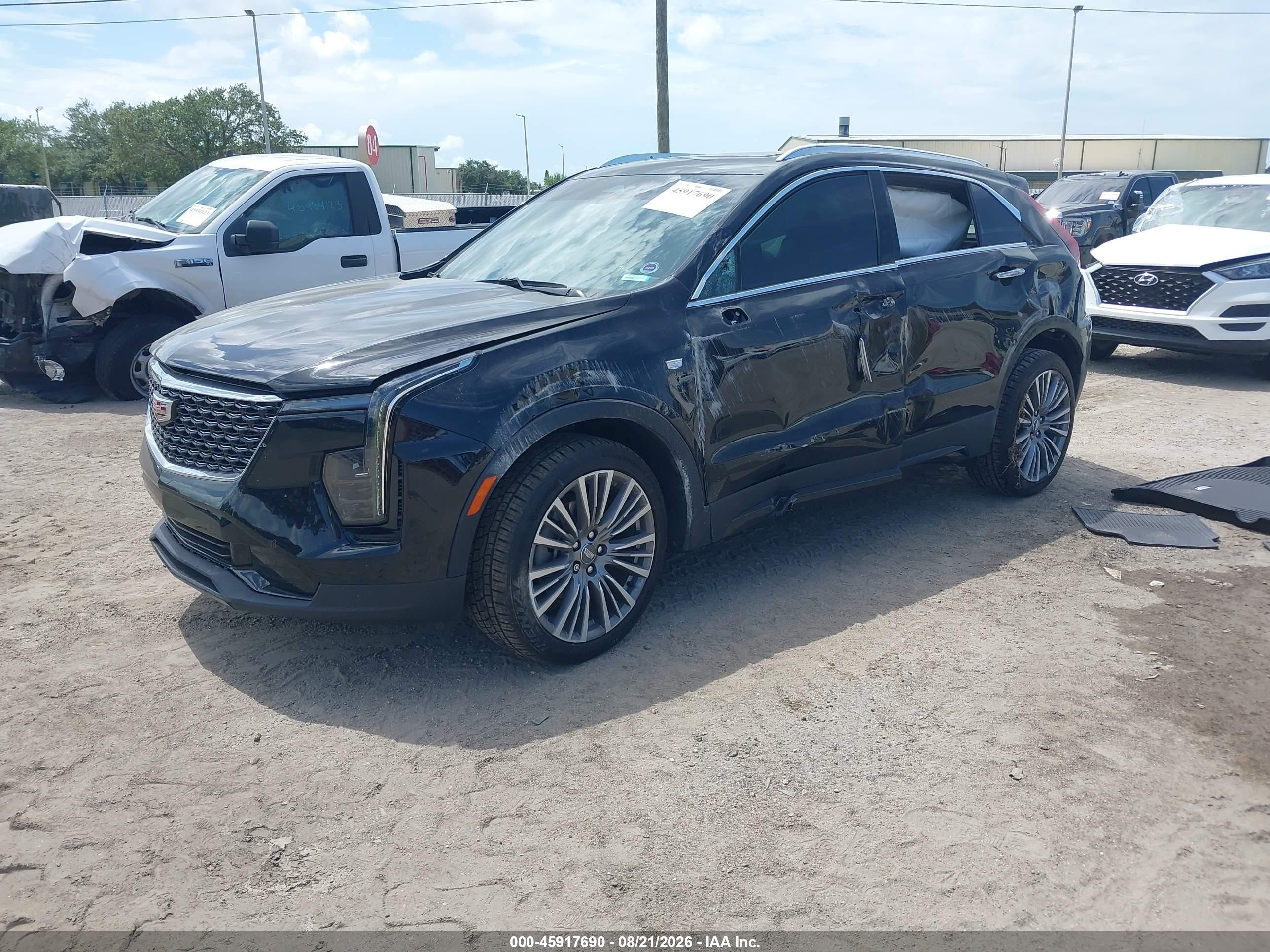 2024 Cadillac Xt4 Fwd Premium Luxury Black vin: 1GYFZCR49RF101419