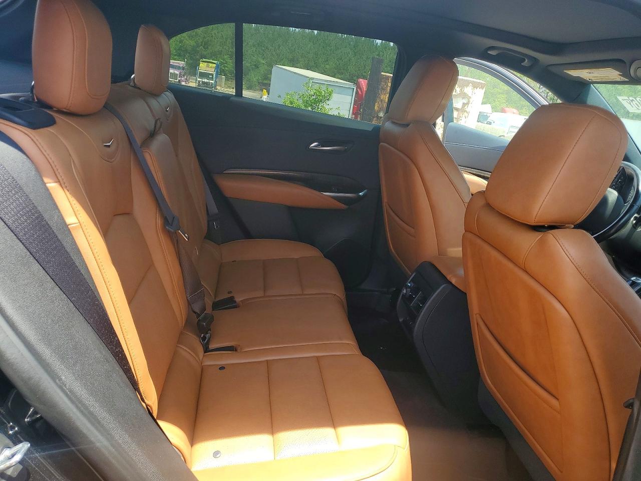 2019 Cadillac Xt4 Premium Luxury Черный vin: 1GYFZCR4XKF161893