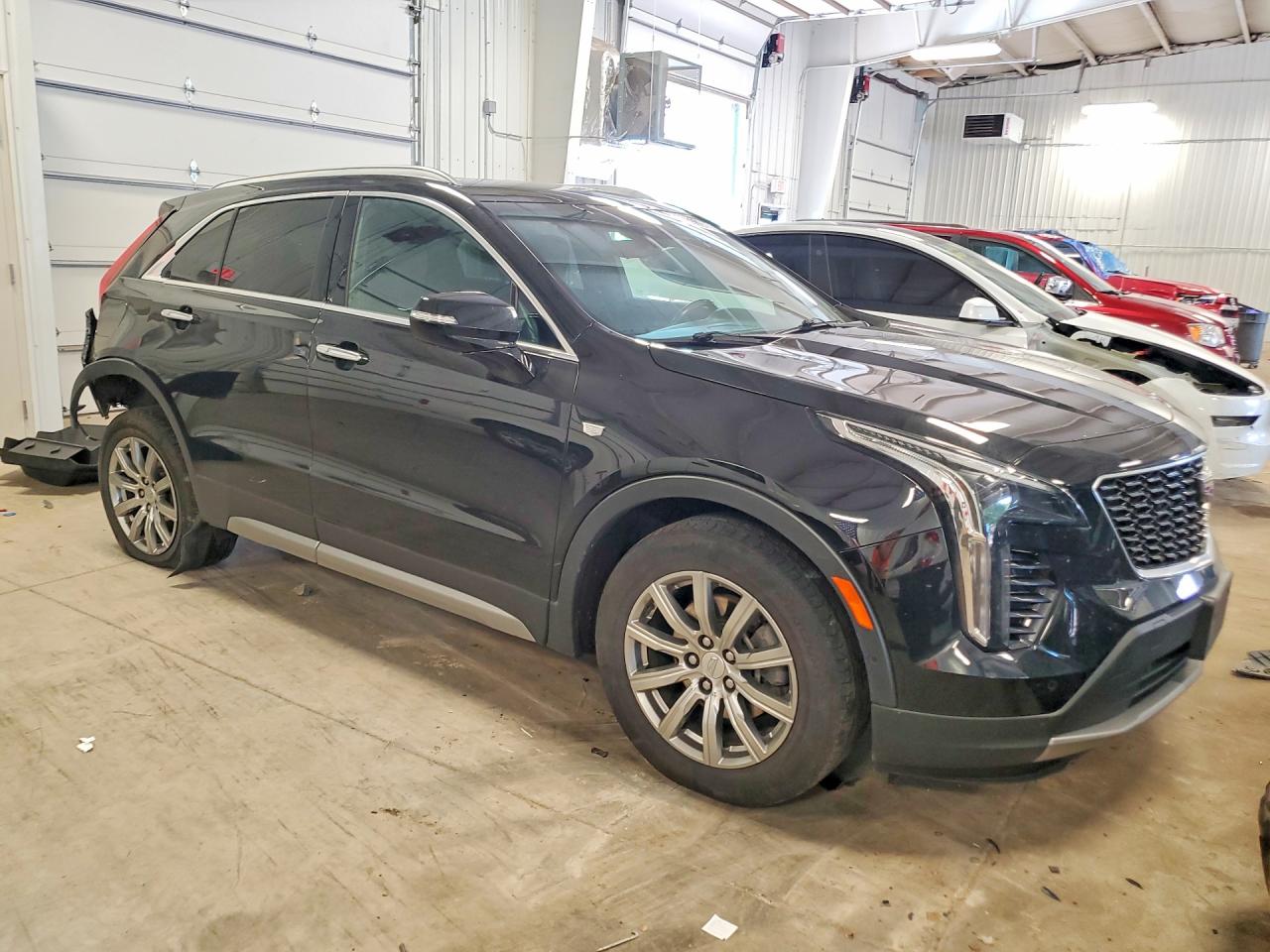 2022 Cadillac Xt4 Premium Luxury Black vin: 1GYFZDR42NF119261