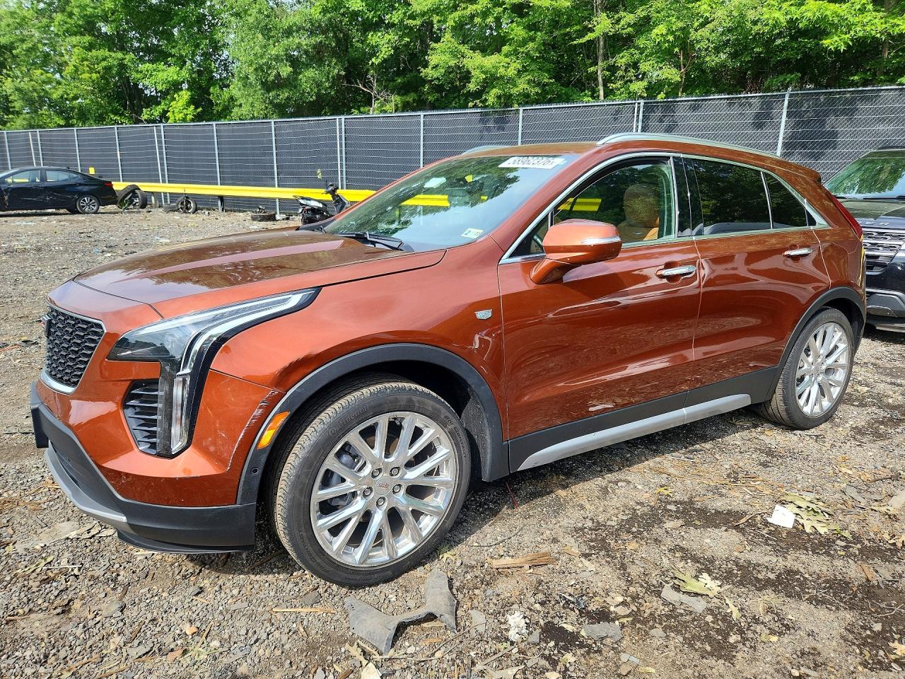 2020 Cadillac Xt4 Premium Luxury Оранжевый vin: 1GYFZDR44LF079200