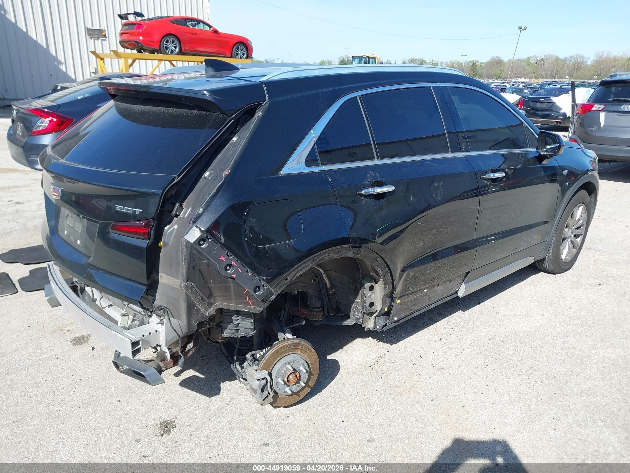2019 Cadillac Xt4 Premium Luxury Черный vin: 1GYFZDR45KF164996