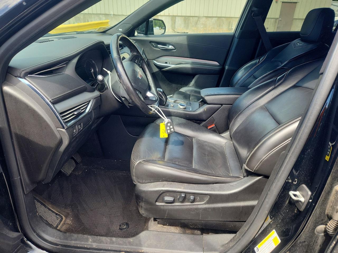 2019 Cadillac Xt4 Premium Luxury Black vin: 1GYFZDR46KF118044