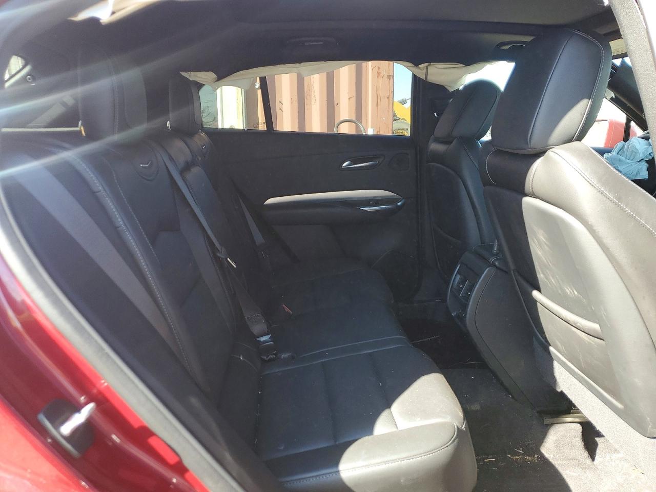 2020 Cadillac Xt4 Premium Luxury Red vin: 1GYFZDR47LF062858