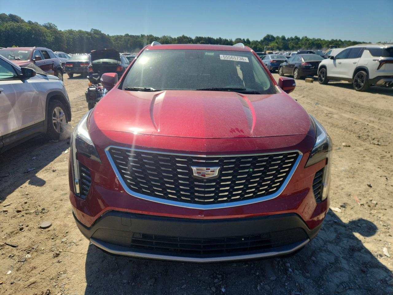 2022 Cadillac Xt4 Premium Luxury Red vin: 1GYFZDR49NF153326