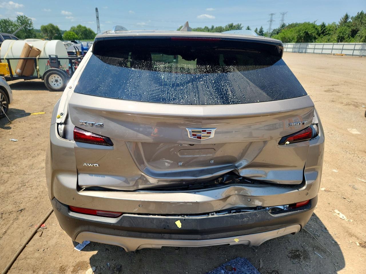 2023 Cadillac Xt4 Premium Luxury Tan vin: 1GYFZDR4XPF143567