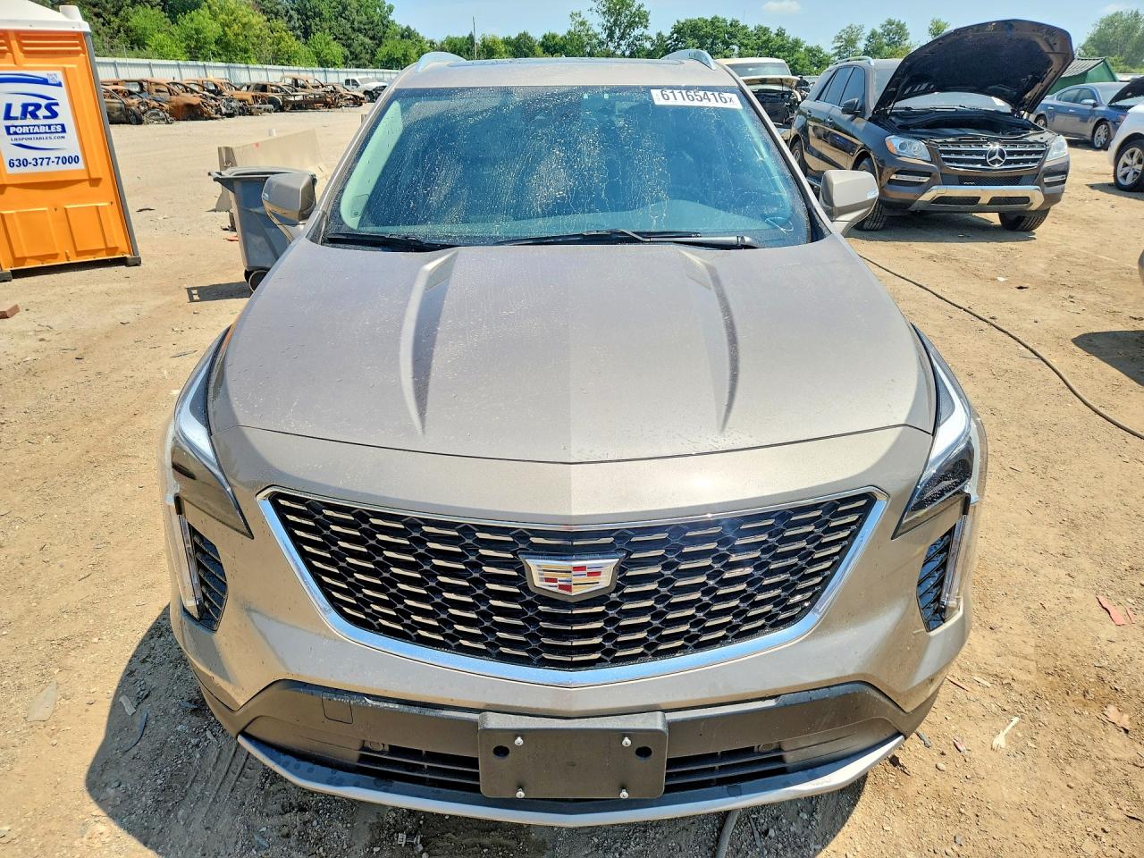 2023 Cadillac Xt4 Premium Luxury Tan vin: 1GYFZDR4XPF143567