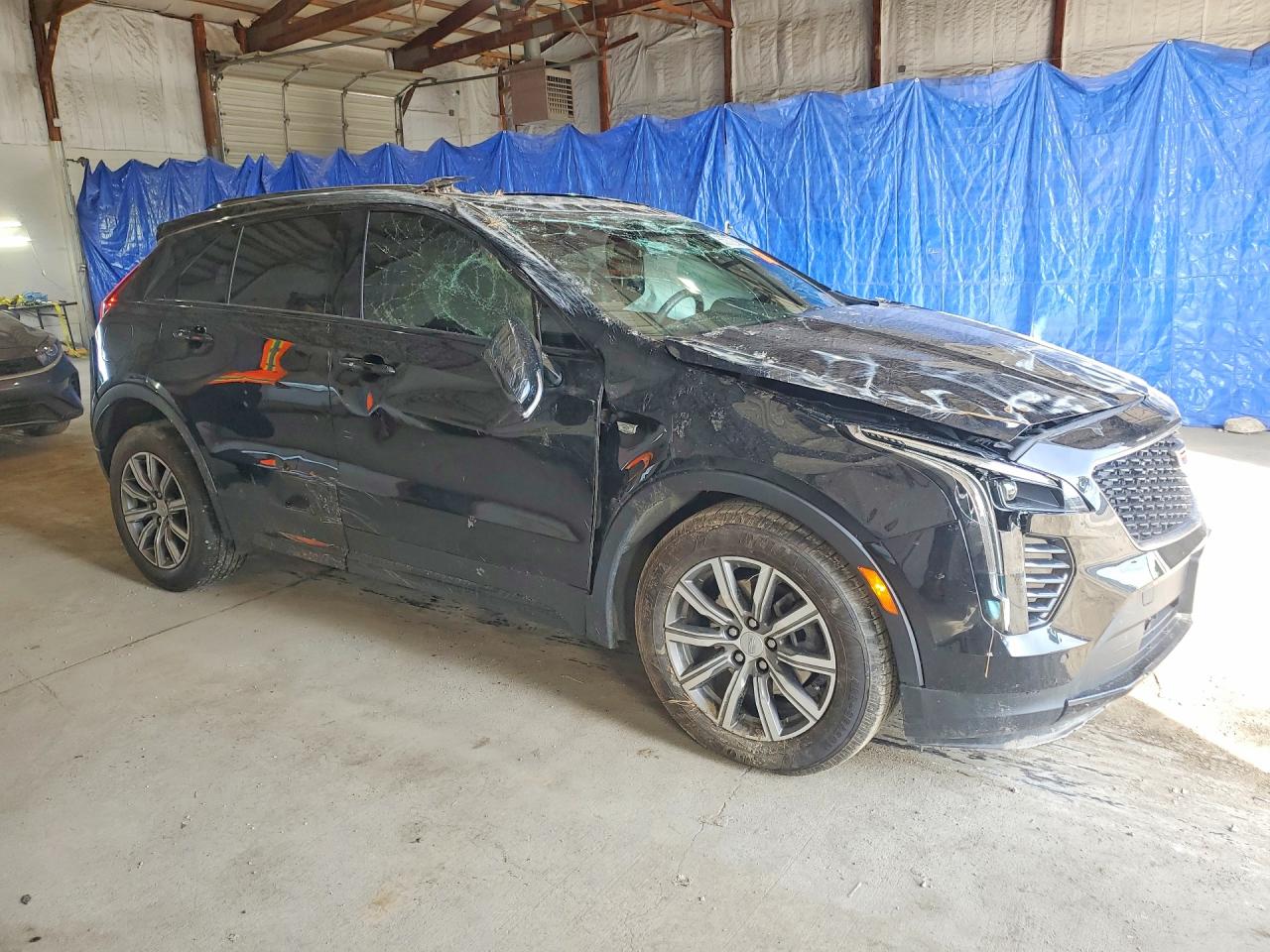 2023 Cadillac Xt4 Sport Черный vin: 1GYFZFR41PF206597