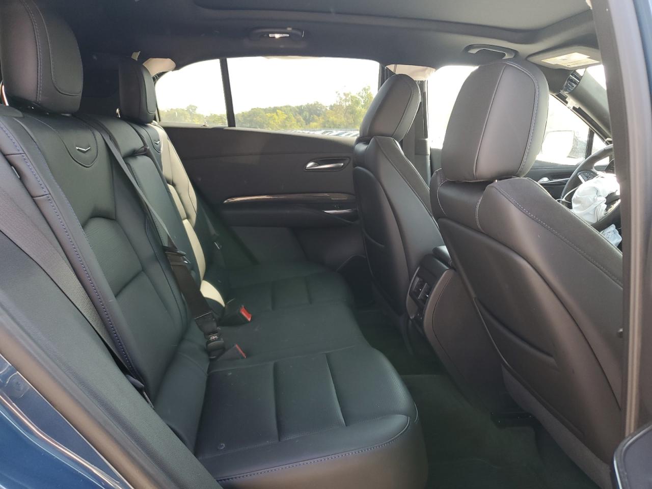 2024 Cadillac Xt4 Sport Blue vin: 1GYFZFR48RF179949