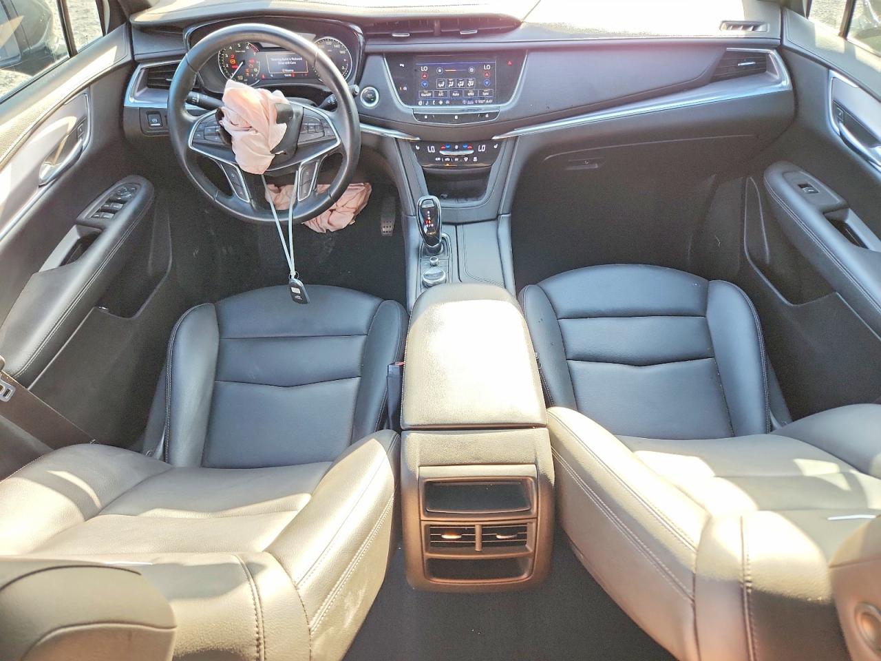 2020 Cadillac Xt5 Luxury Black vin: 1GYKNAR43LZ196385