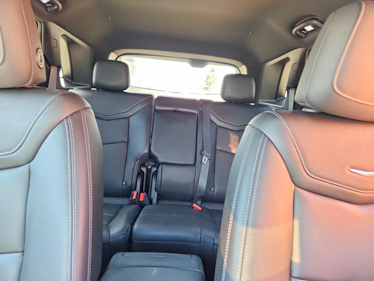 2024 Cadillac Xt5 Luxury Gray vin: 1GYKNAR43RZ738173