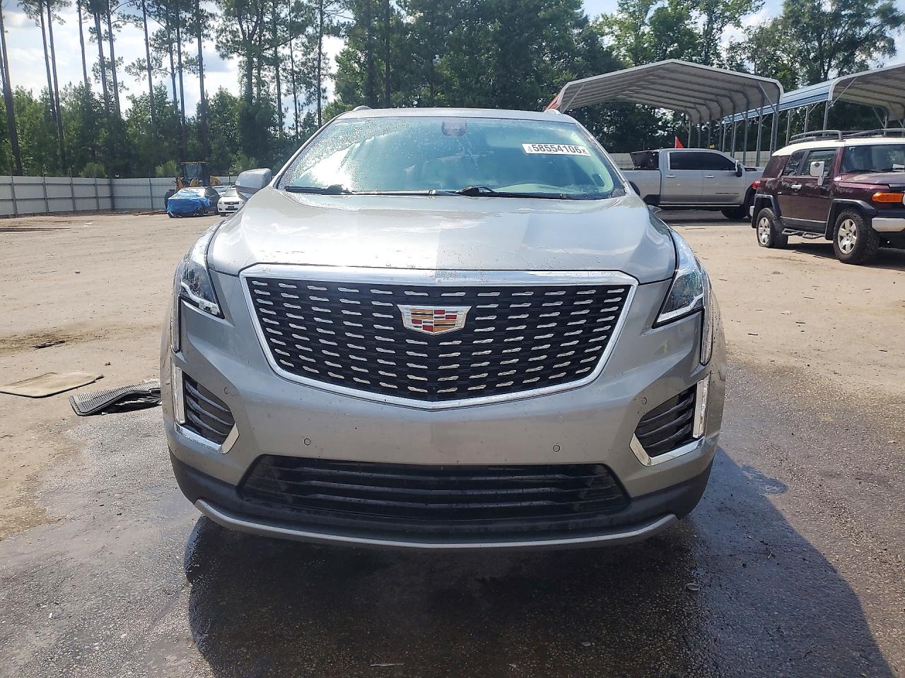 2024 Cadillac Xt5 Premium Luxury Silver vin: 1GYKNCR44RZ756841