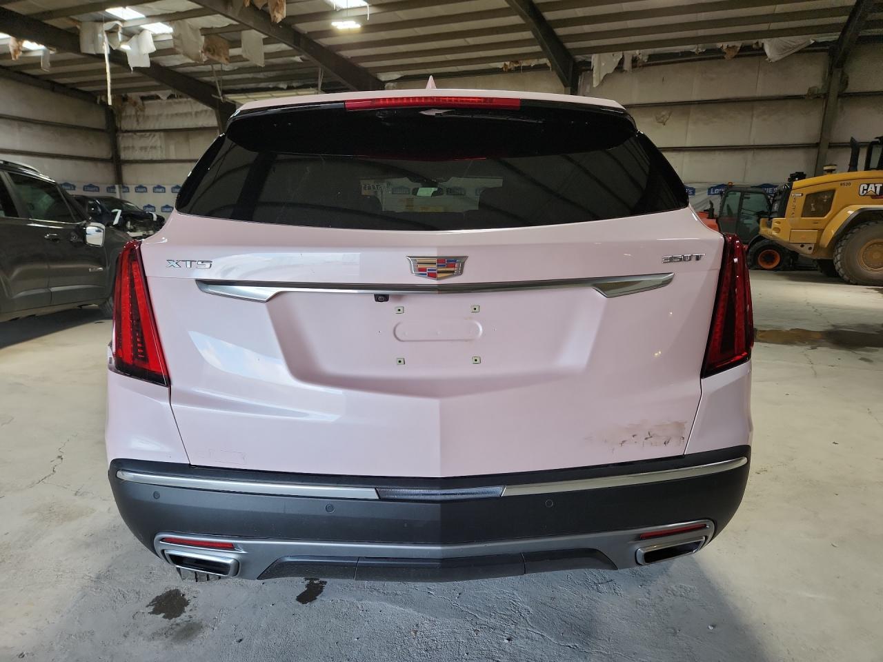 2025 Cadillac Xt5 Premium Luxury Pink vin: 1GYKNCR44SZ116604 Damage: Lift Gate, Multiple Scratches Heavy, 4