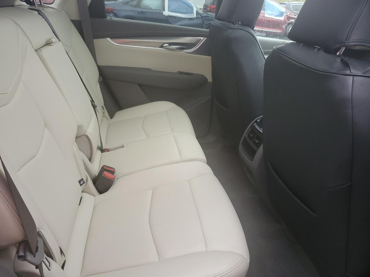 2024 Cadillac Xt5 Premium Luxury Black vin: 1GYKNDR41RZ749397