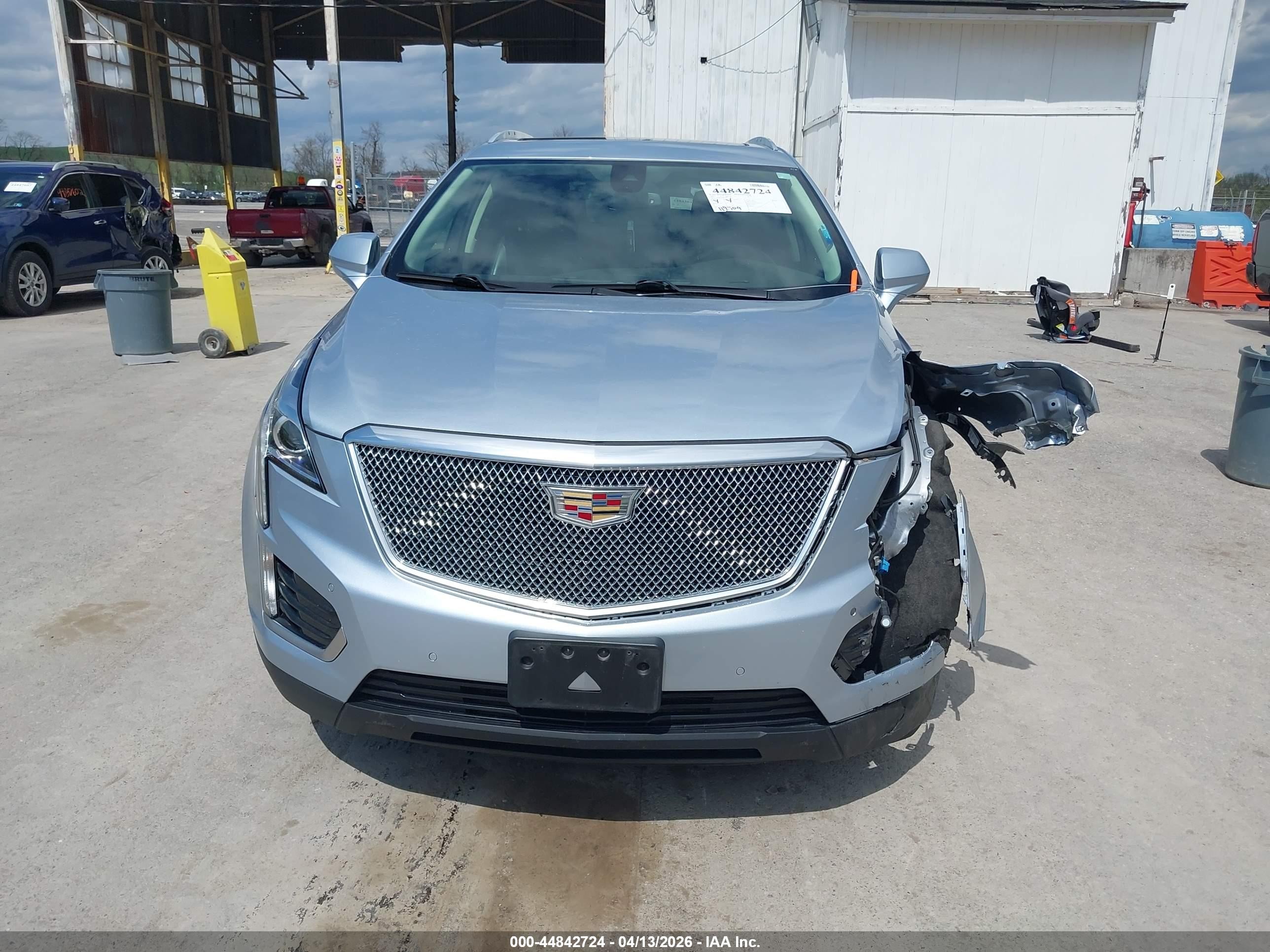 2017 Cadillac Xt5 Luxury Light Blue vin: 1GYKNDRS3HZ313275