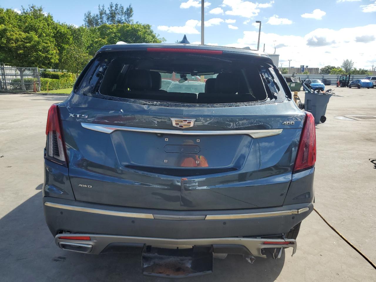 2020 Cadillac Xt5 Premium Luxury Серый vin: 1GYKNDRS8LZ184927