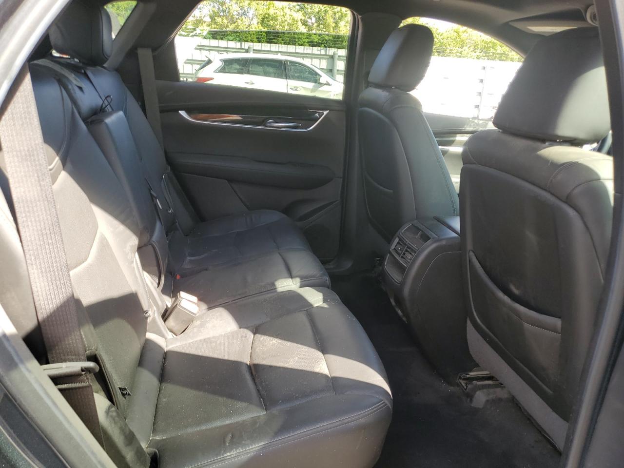 2020 Cadillac Xt5 Premium Luxury Серый vin: 1GYKNDRS8LZ184927